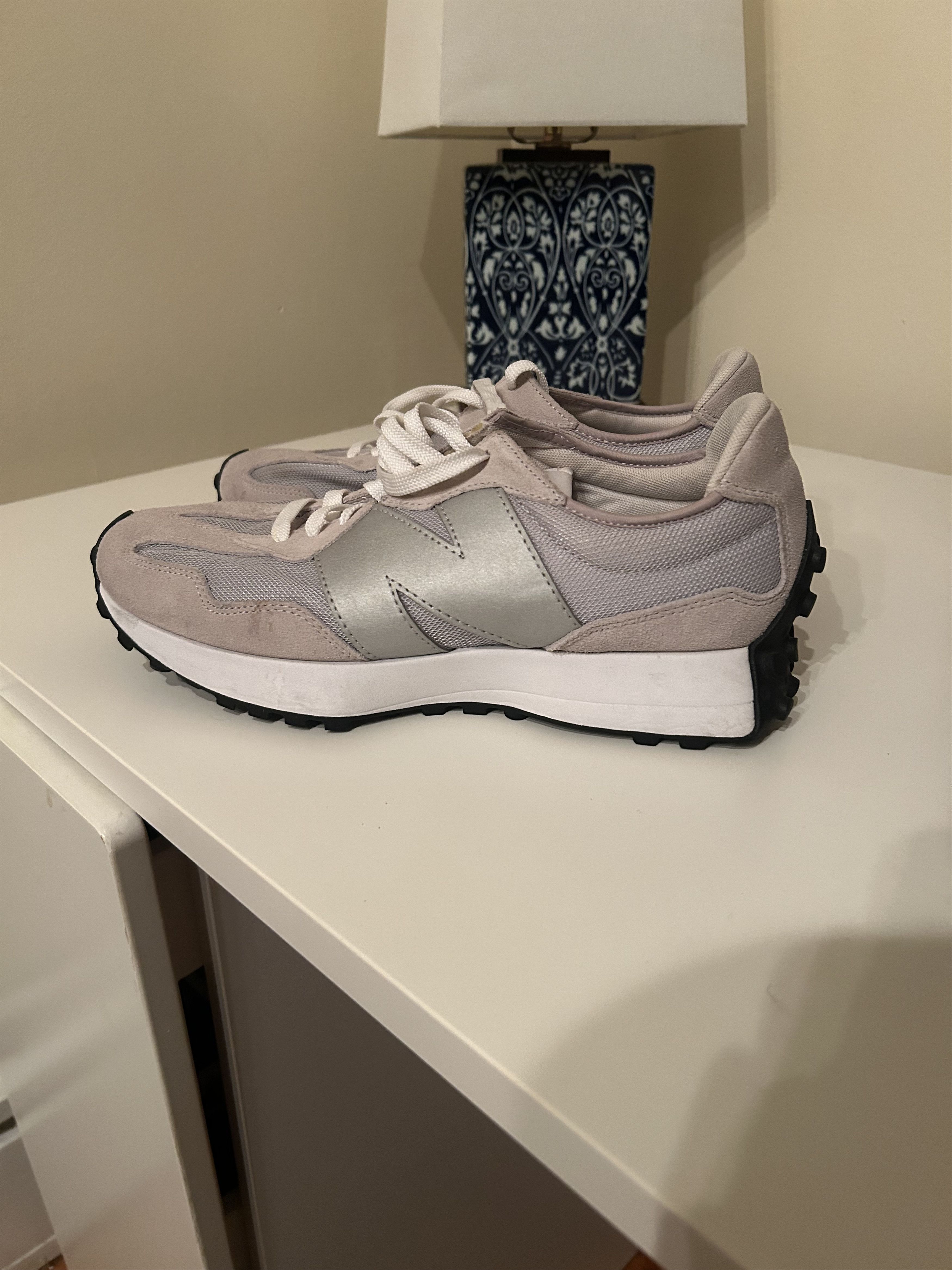 New Balance New Balance 327 Size US 10 / EU 43 - 5 Thumbnail