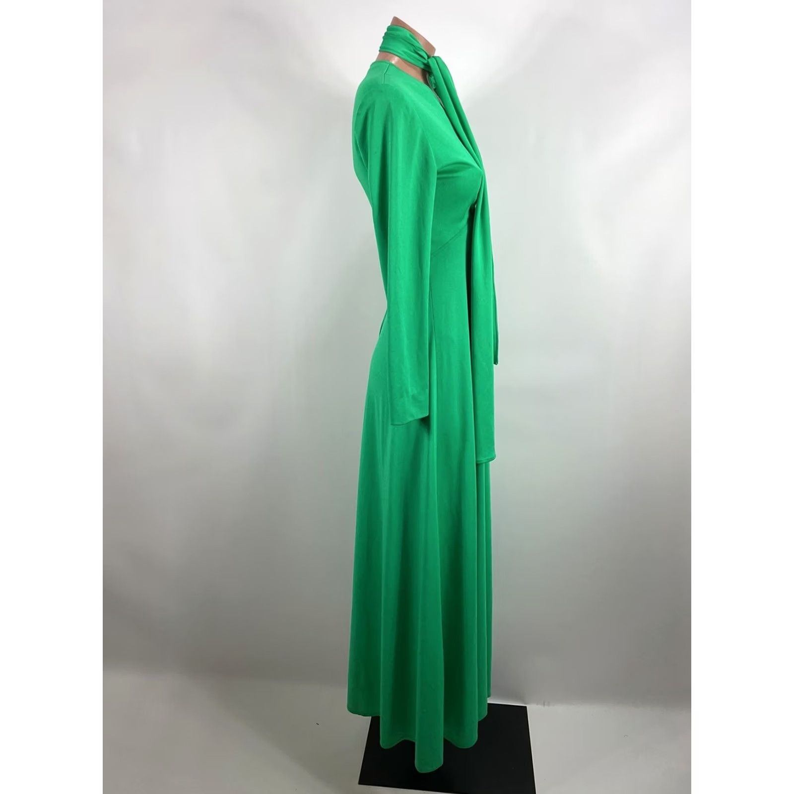 Vintage Victor Costa Maxi Dress Long Sleeve Vintage 60s 70s Kelly Green V-Neck Size 6 Womens Size M / US 6-8 / IT 42-44 - 6 Thumbnail
