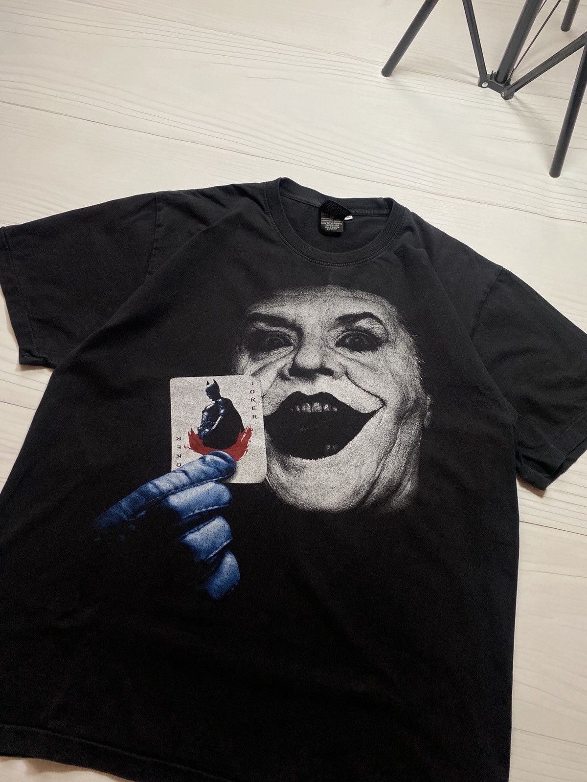 Vintage Vintage Joker 90’s Flybeans Card Batman faded y2k t shirt Size US XL / EU 56 / 4 - 5 Thumbnail