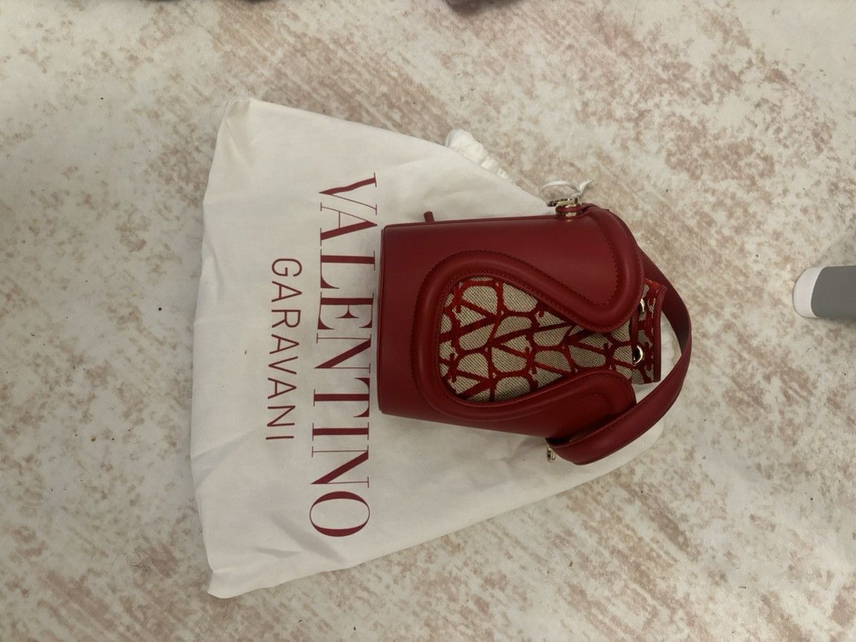 Valentino Valentino Bucket Bag Red Size ONE SIZE - 1 Thumbnail
