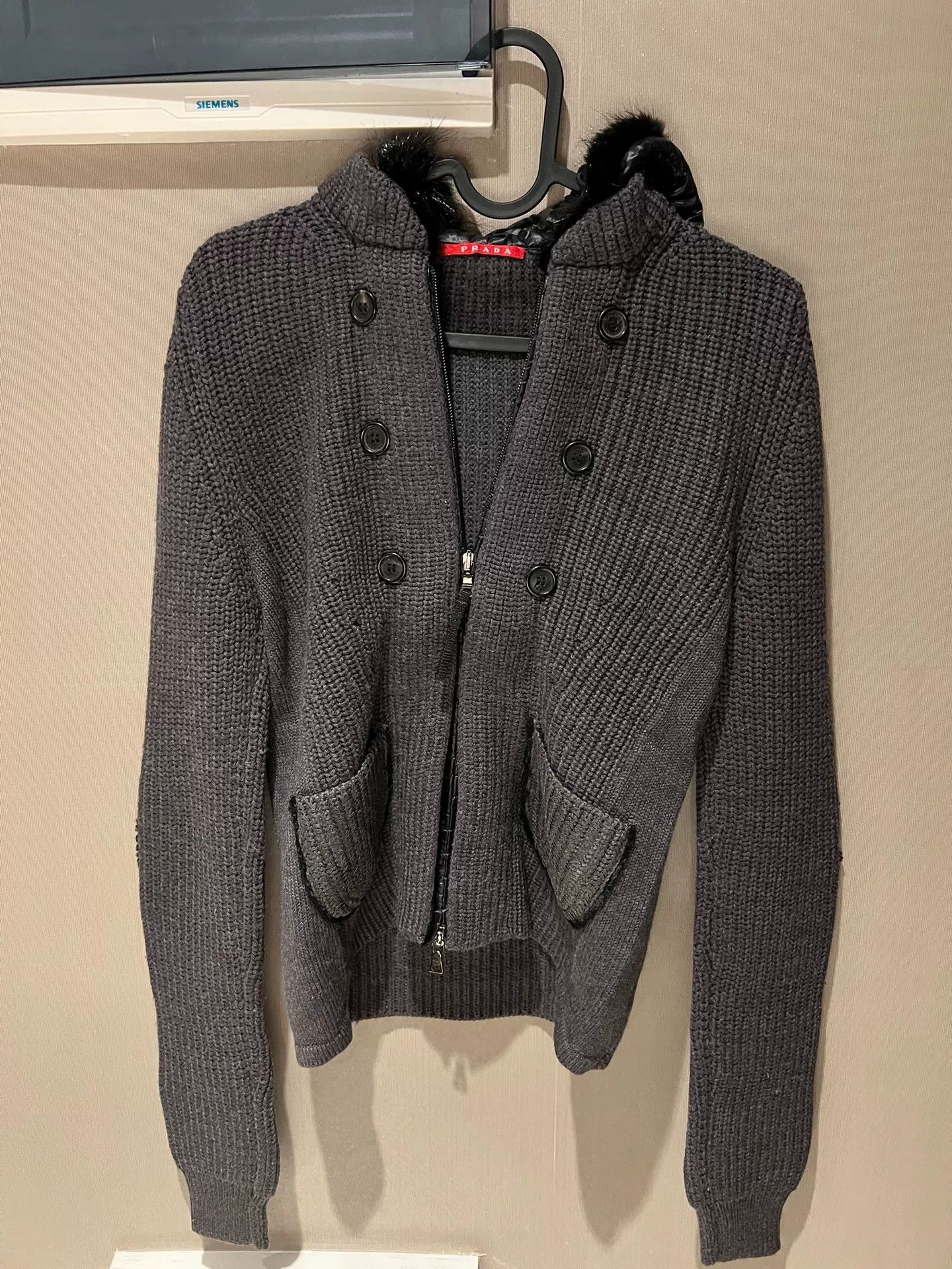 Prada Prada Hooded Sweater Size 40 Size S / US 4 / IT 40 - 1 Thumbnail