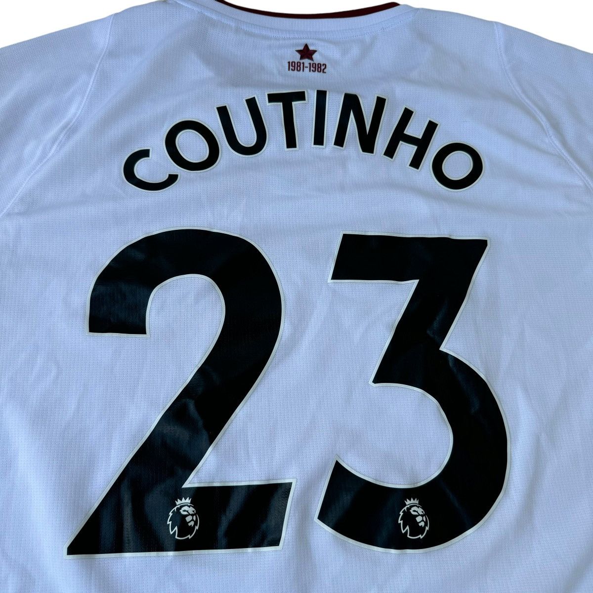 Kappa 2021/22 Aston Villa Away Jersey #23 Coutinho XL Kappa Soccer Size US XL / EU 56 / 4 - 11 Thumbnail