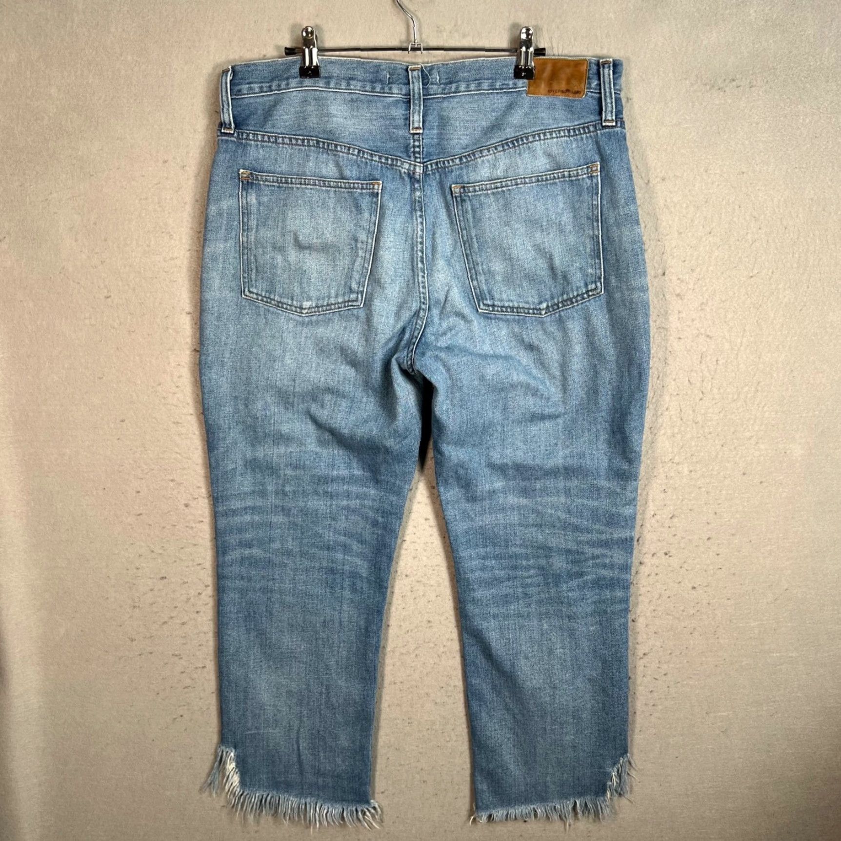 Vintage Rivet & Thread Blue High-Waisted Distressed Raw Hem Jeans Womens Size 31 Size 34" / US 12 / IT 48 - 2 Thumbnail