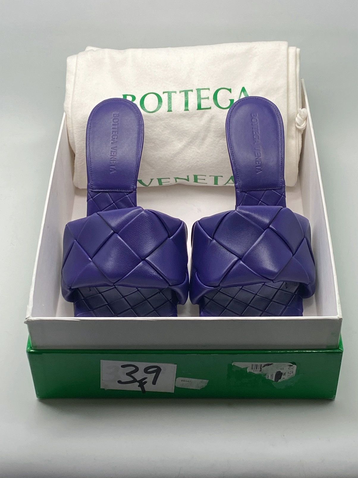 Bottega Veneta Bottega Veneta Intrecciato Lido Heeled Sandals size 37 Size US 7 / IT 37 - 11 Thumbnail
