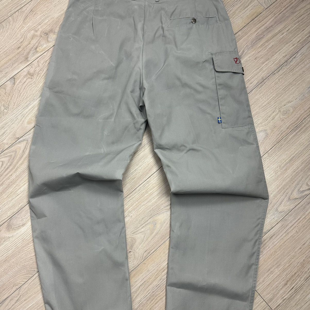 Fjallraven Vintage Fjallraven Y2K Nylon Polyester Grey Light Pants Size US 35 - 13 Thumbnail