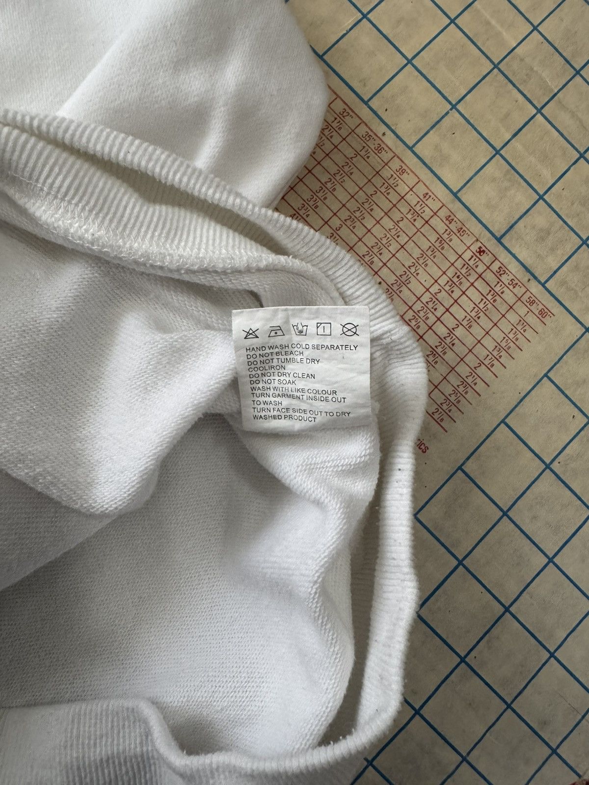 Anti Social Social Club Anti Social Social Club ASSC Hoodie White Large Pull Over Size US L / EU 52-54 / 3 - 11 Thumbnail