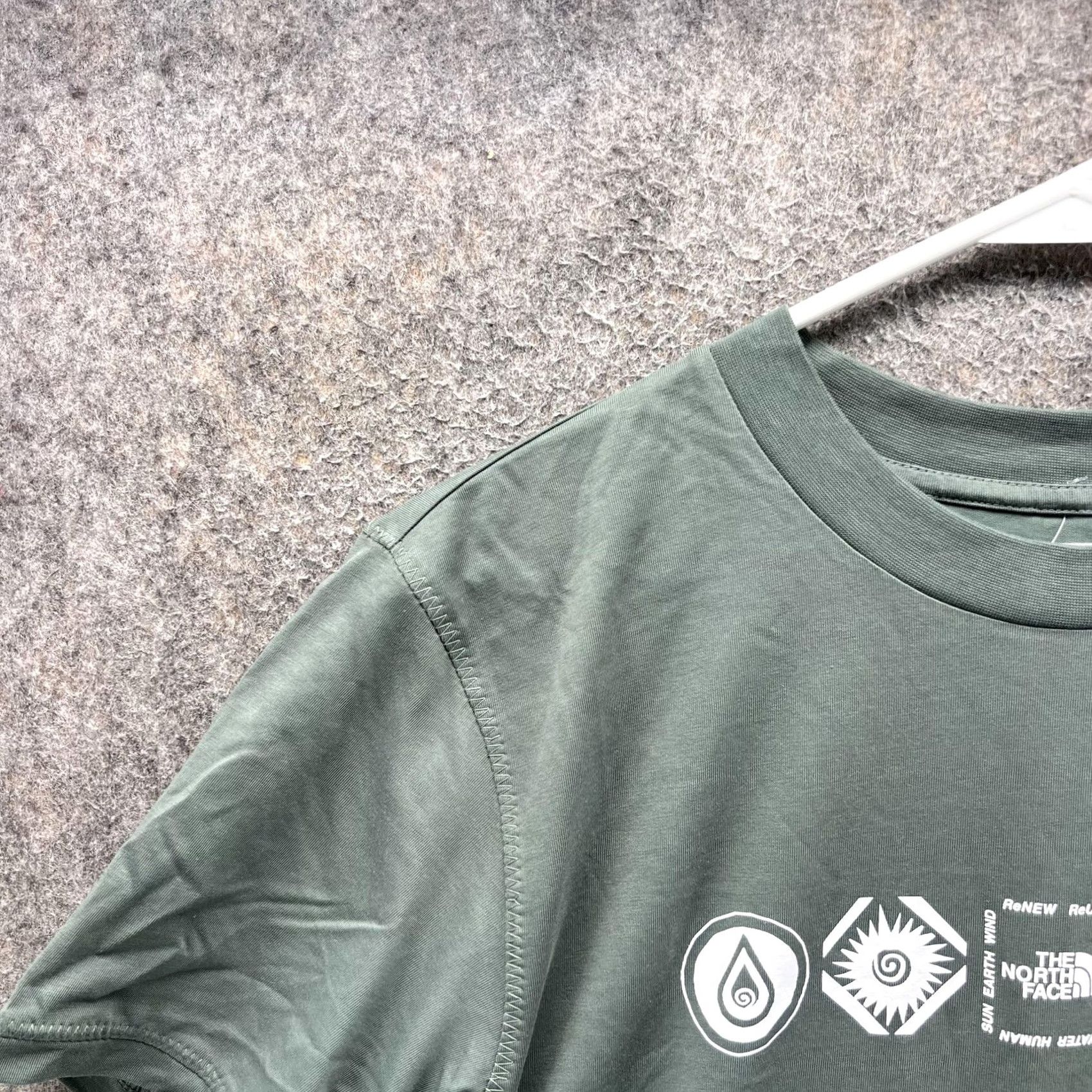 The North Face The North Face Shirt Mens Small Green Him Bottle Graphic Tee Tagless Outdoor Size US S / EU 44-46 / 1 - 7 Thumbnail