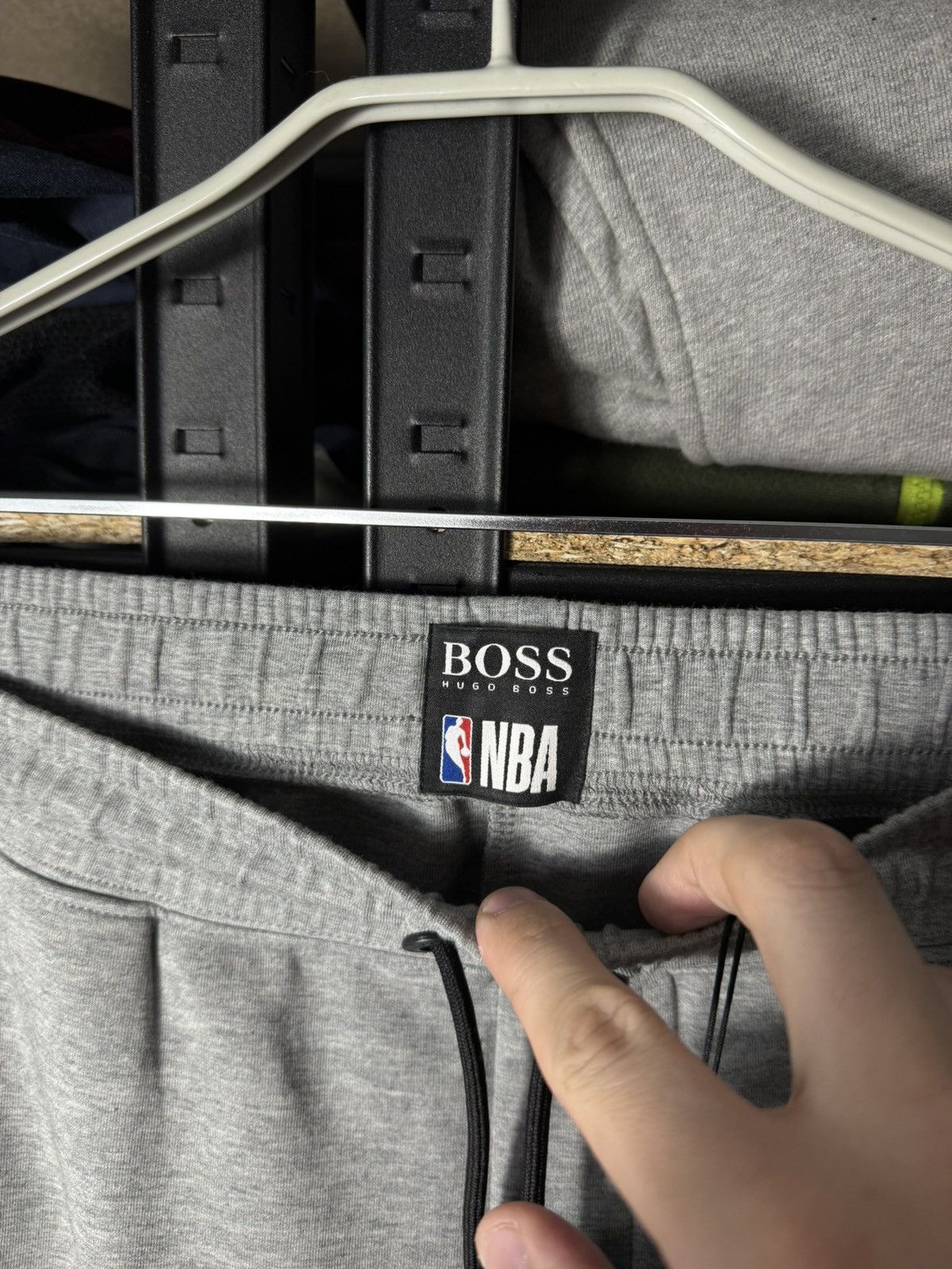 Hugo Boss Hugo Boss x NBA Joggers L Brooklyn Nets Grey Sweatpants NWT Size US 34 / EU 50 - 7 Thumbnail