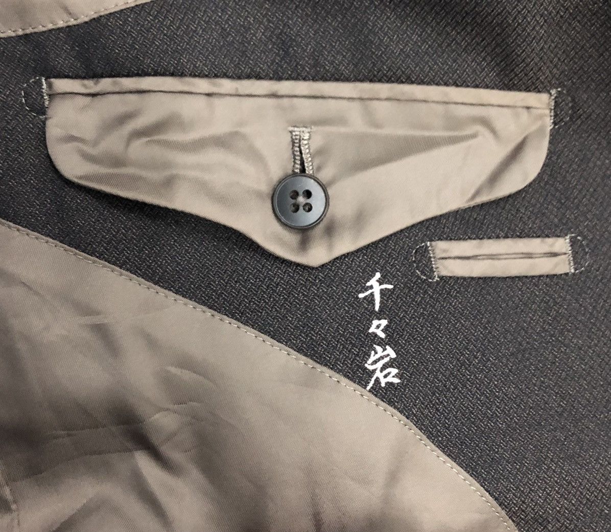 Burberry Burberry London Super 100’s Wool Blazer Made in Japan Size US L / EU 52-54 / 3 - 15 Thumbnail