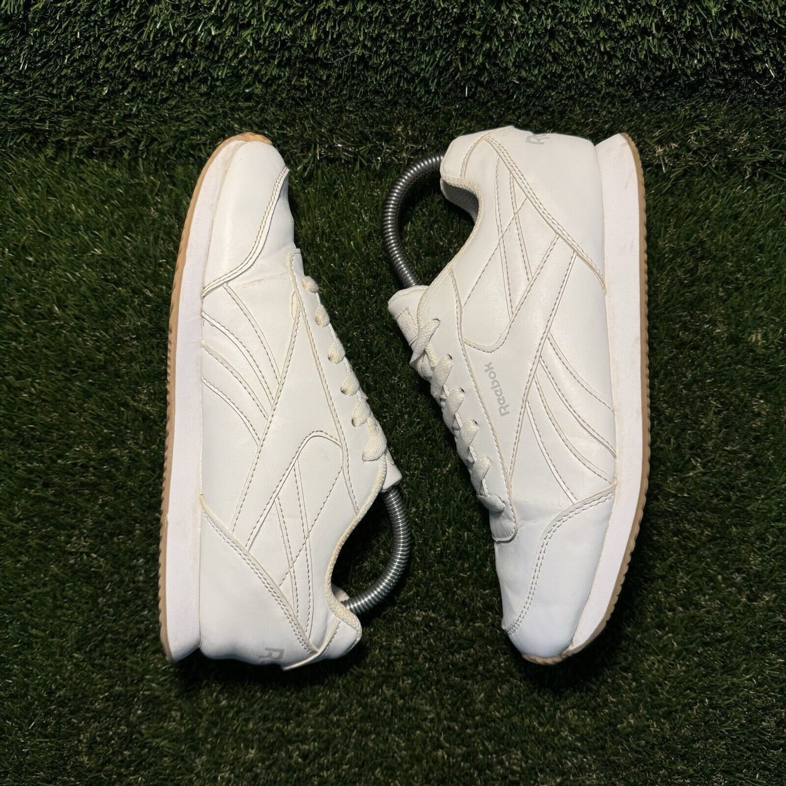 Reebok Size 6.5W/5 - Reebok Classic Harmon White Gum Leather Shoe Size US 6.5 / IT 36.5 - 2 Thumbnail