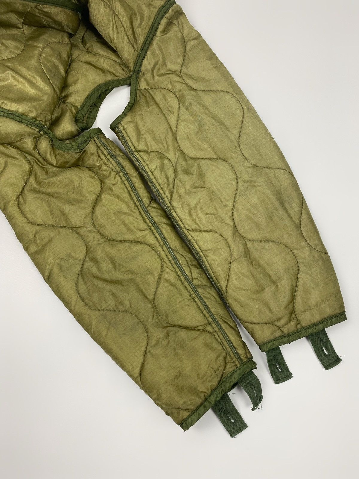 Vintage 1970’s Vintage Repaired US Army M-65 Liner Jacket Size US M / EU 48-50 / 2 - 11 Thumbnail