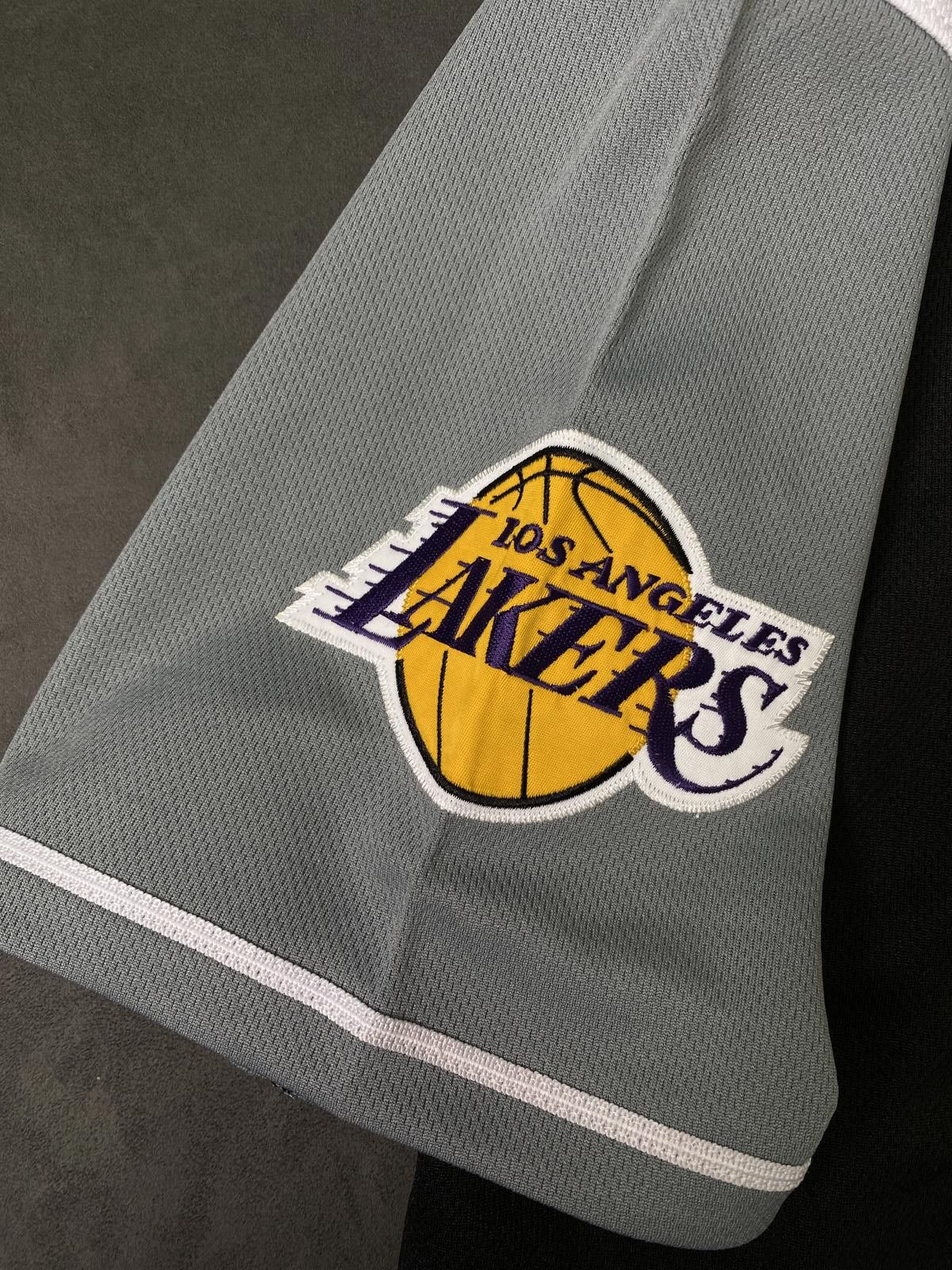 Majestic Majestic Lakers Kobe Bryant Short-Sleeve Button-Up Jersey M Size US M / EU 48-50 / 2 - 3 Thumbnail