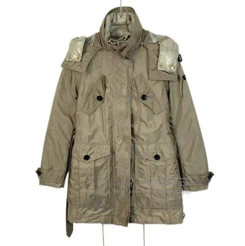 Burberry Burberry Khaki Nylon Women's Trench Coat. Size XS / US 0-2 / IT 36-38 - 1 Thumbnail
