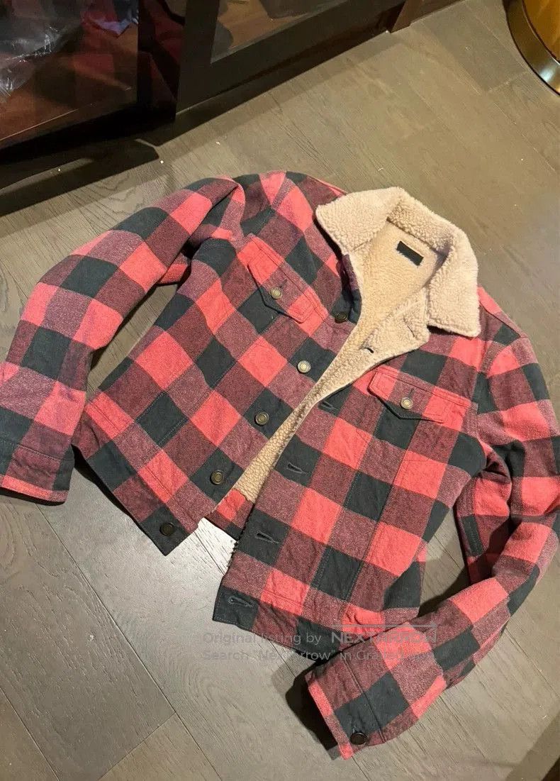 Saint Laurent Paris Saint Laurent Paris Lamb wool plaid jacket. Size US S / EU 44-46 / 1 - 1 Thumbnail