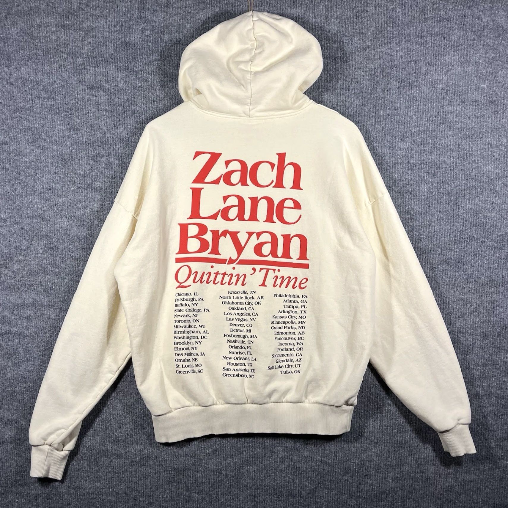 Vintage Zach Bryan Quittin Time 2024 Tour Hoodie Unbranded Men’s Small Ivory Graphic Print Heavyweight Hooded Pullover N/A Size US S / EU 44-46 / 1 - 3 Thumbnail