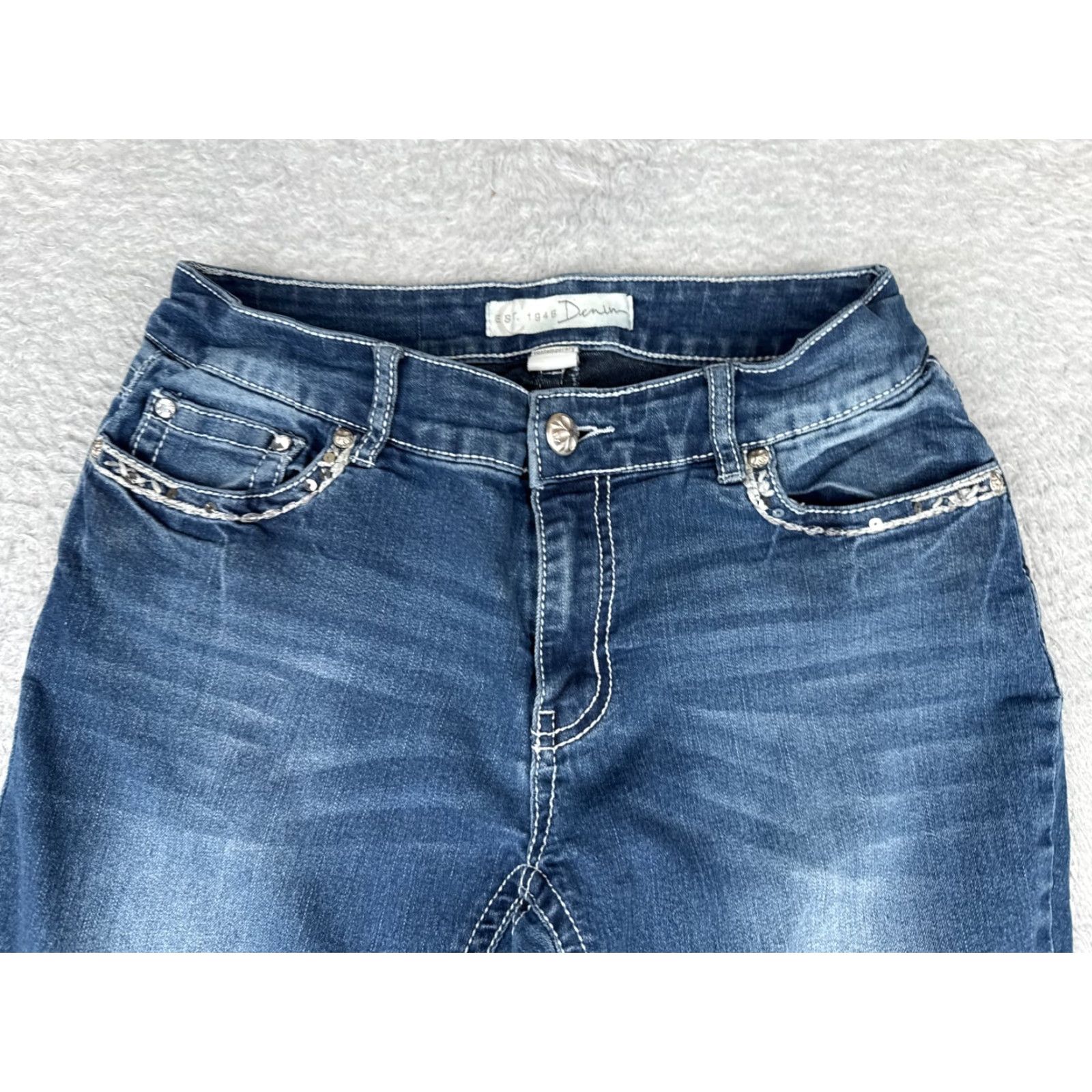 Vintage Cato Jeans Women 6 Blue Denim Bootcut 26x30 Regular Mid Rise 5-Pocket Distressed Stretch Jeans Size 28" / US 6 / IT 42 - 4 Thumbnail