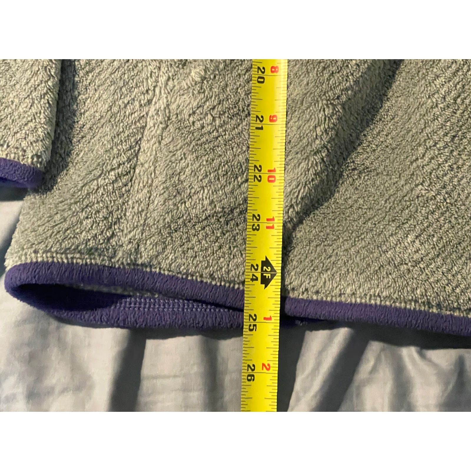 Patagonia PATAGONIA Re-Tool Snap T Fleece Jacket Gray Purple Women's Large L Jacket Size L / US 10 / IT 46 - 4 Thumbnail