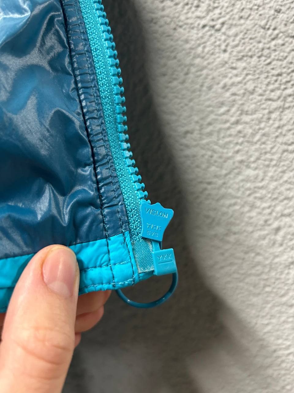 KJUS Kjus womens primaloft jacket 38 / M Size M / US 6-8 / IT 42-44 - 9 Thumbnail