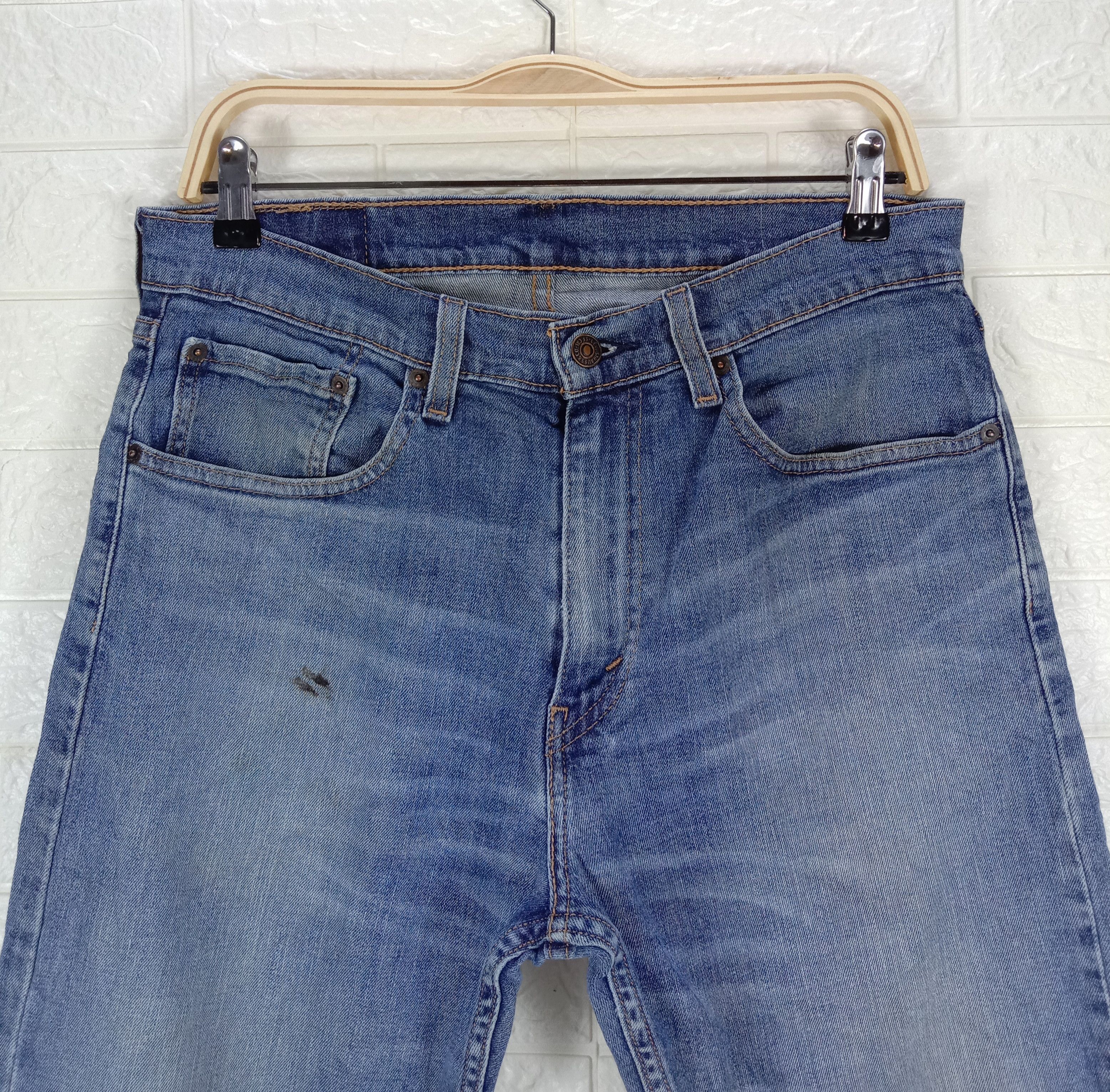 Levi's Vintage Levi's 505 Jeans Faded Blue Regular Fit Denim Size US 32 / EU 48 - 2 Thumbnail