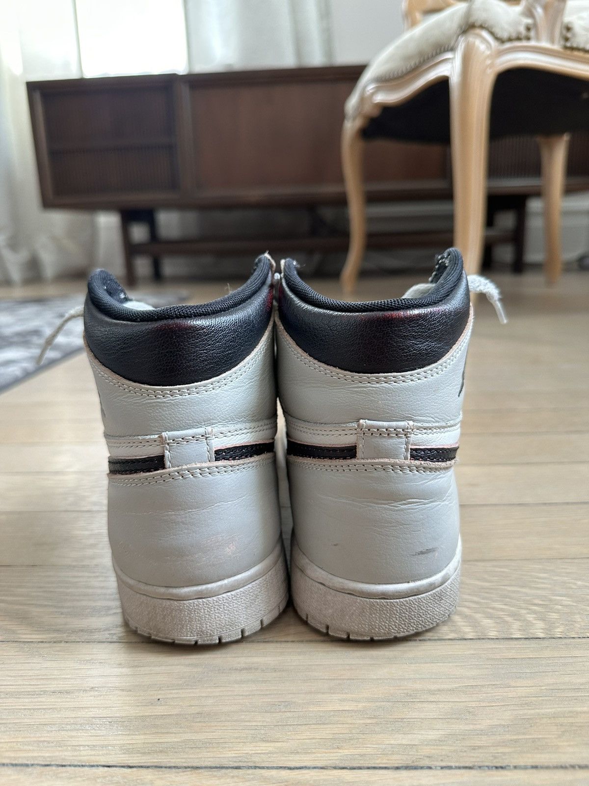 Nike Air Jordan 1 NYC to Paris Size US 7 / IT 37 - 4 Thumbnail