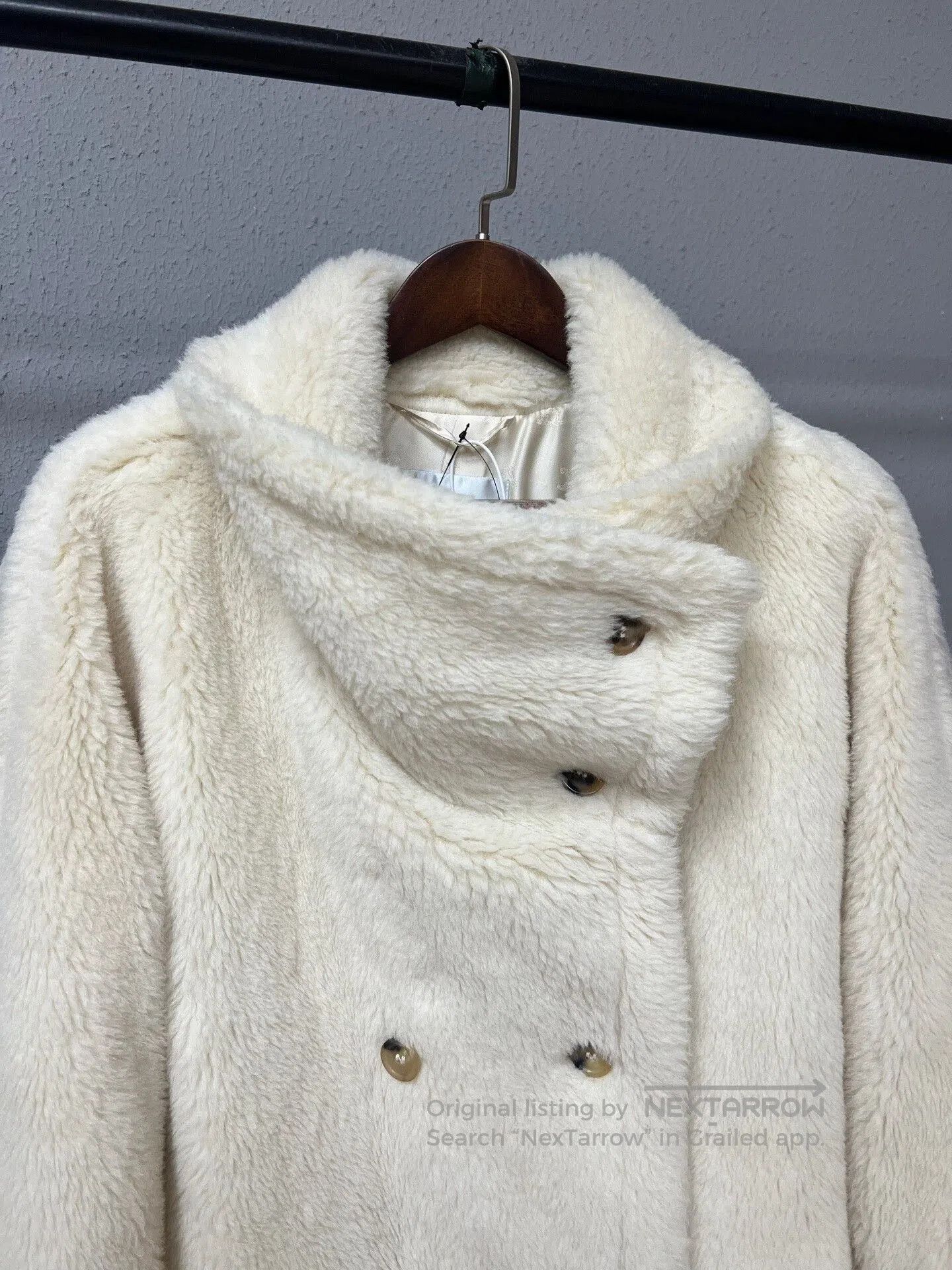 Max Mara MaxMara Teddy Coat in White. Size S / US 4 / IT 40 - 3 Thumbnail
