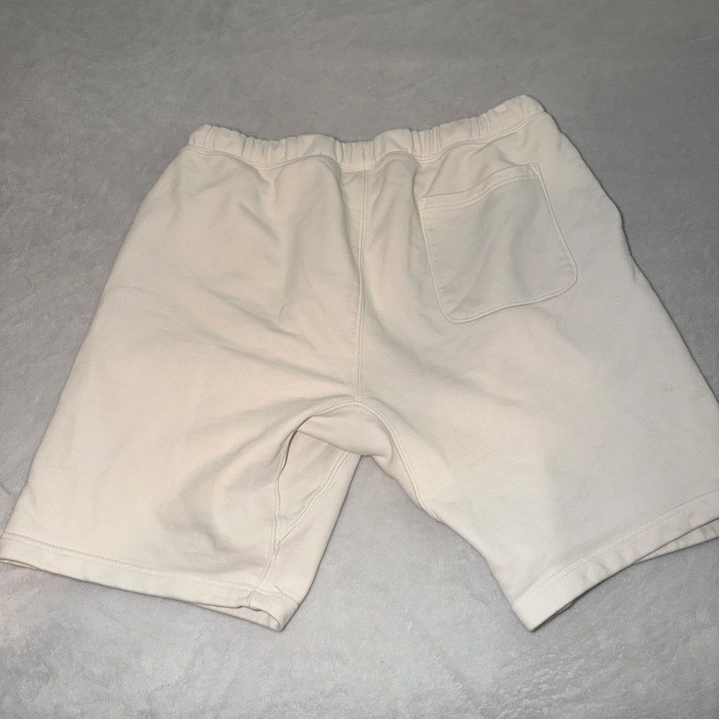 H&M H&M mens jogger short #h&m #mens #joggershorts Size US 36 / EU 52 - 3 Thumbnail