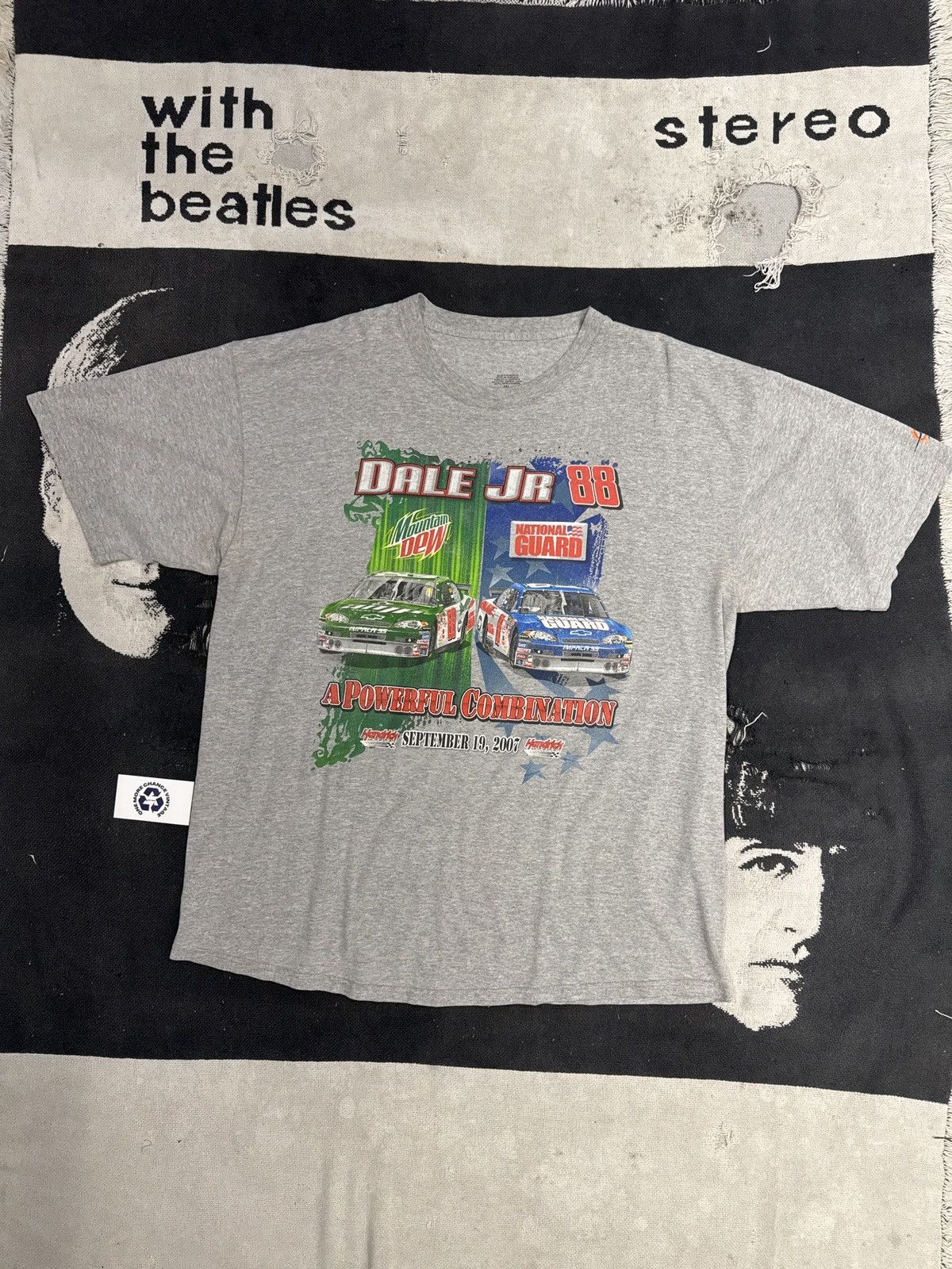 Vintage Dale Jr 88 Nascar Vintage Y2K T-Shirt Size US XXL / EU 58 / 5 - 1 Thumbnail