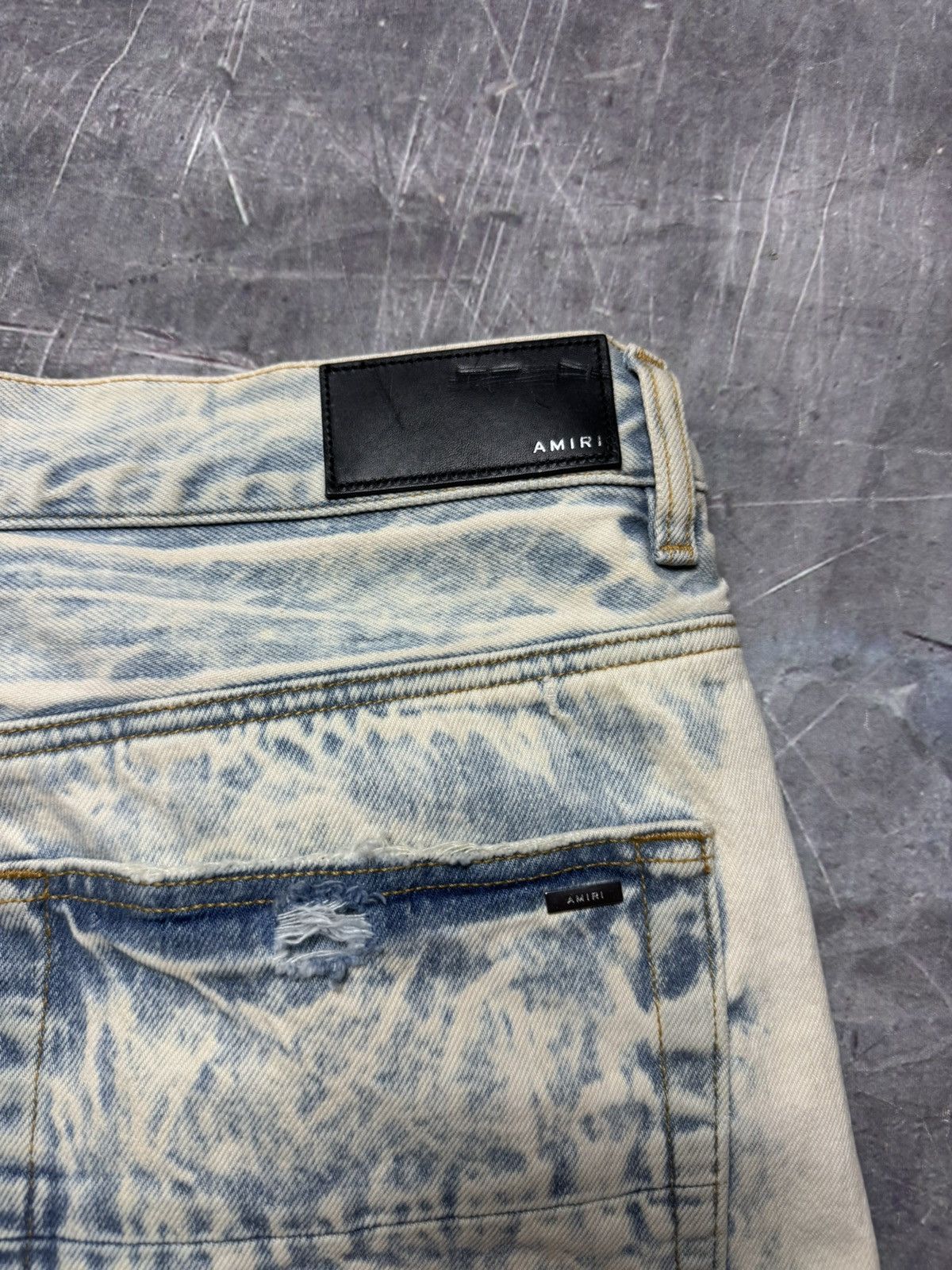 Amiri Amiri Shotgun Bleached Distressed Straight Fit Jeans Size US 34 / EU 50 - 10 Thumbnail