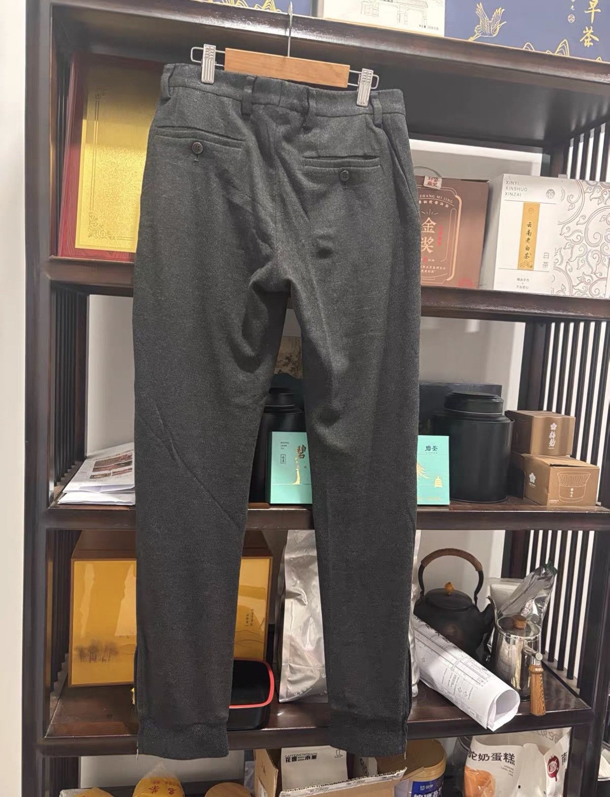 Giorgio Armani Giorgio Armani Casual Pants J2 Size US 30 / EU 46 - 2 Thumbnail