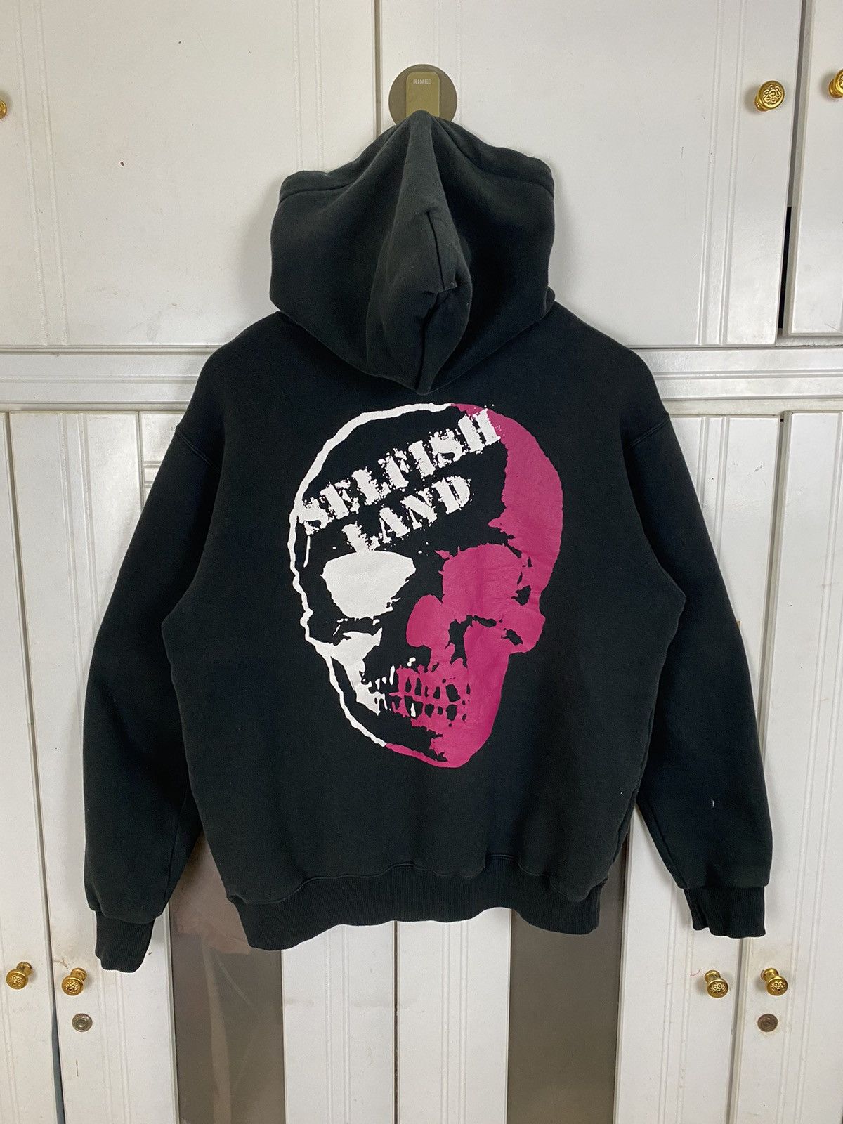 Japanese Brand Vintage Skull Selfish Island Hoodies Size US S / EU 44-46 / 1 - 1 Thumbnail