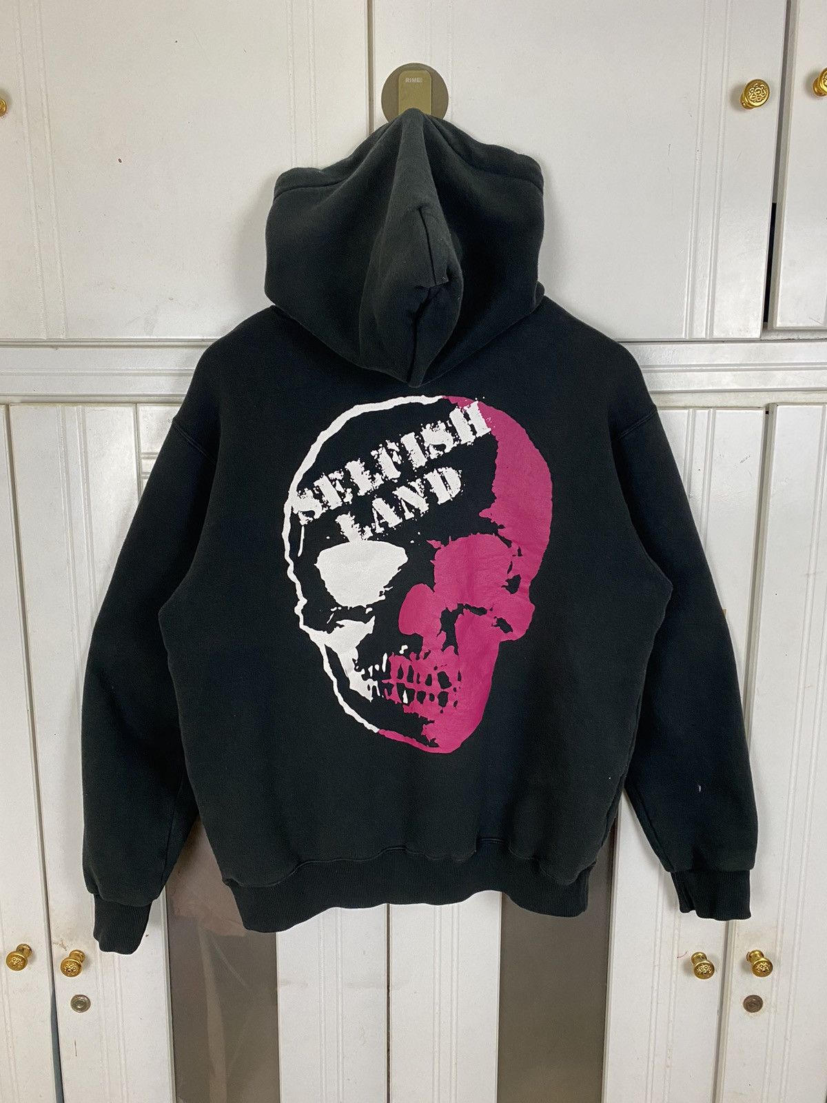 image of Vintage Skull Selfish Island Hoodies in Black, Men's (Size Small)