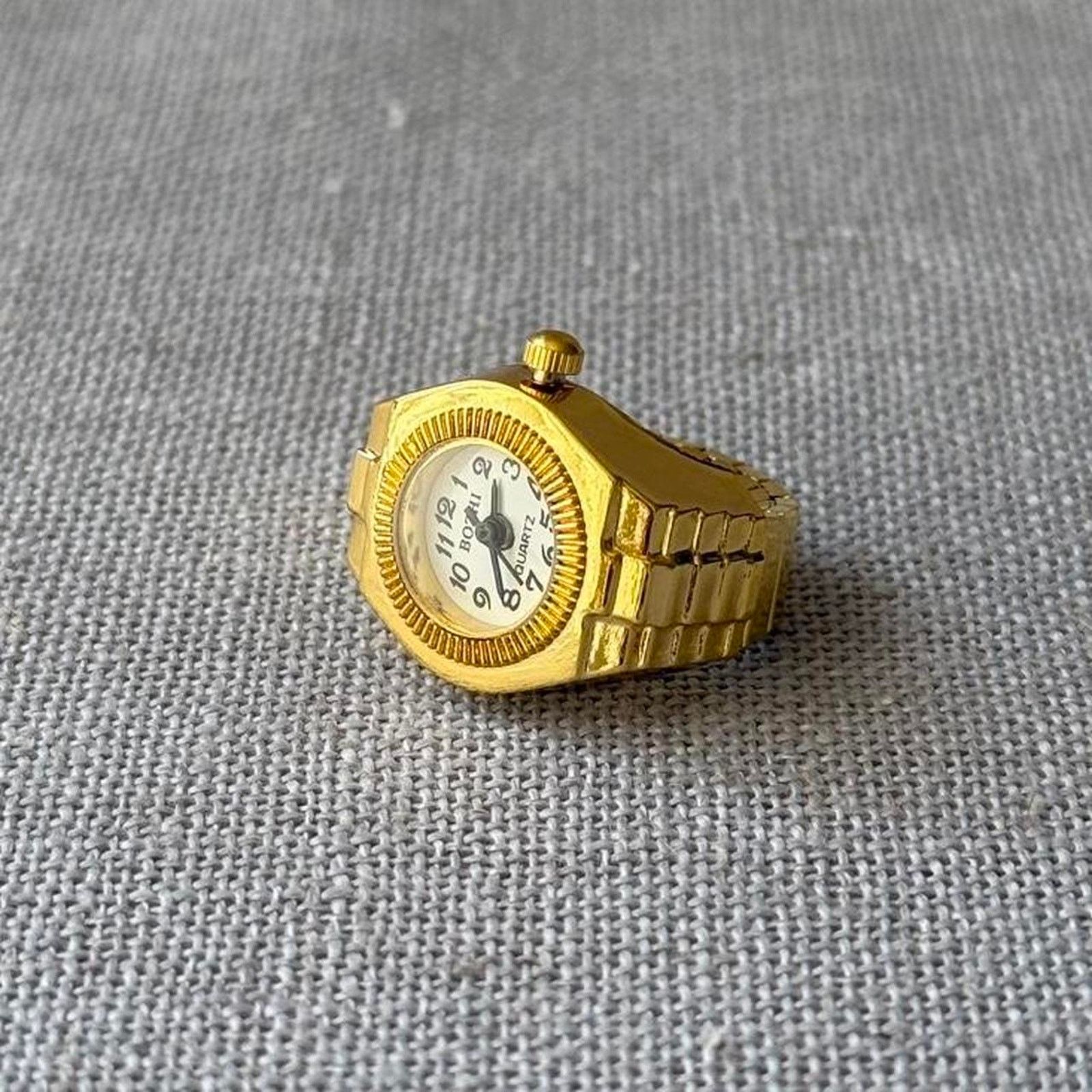 Other Unique vintage style gold ring Size ONE SIZE - 1 Thumbnail