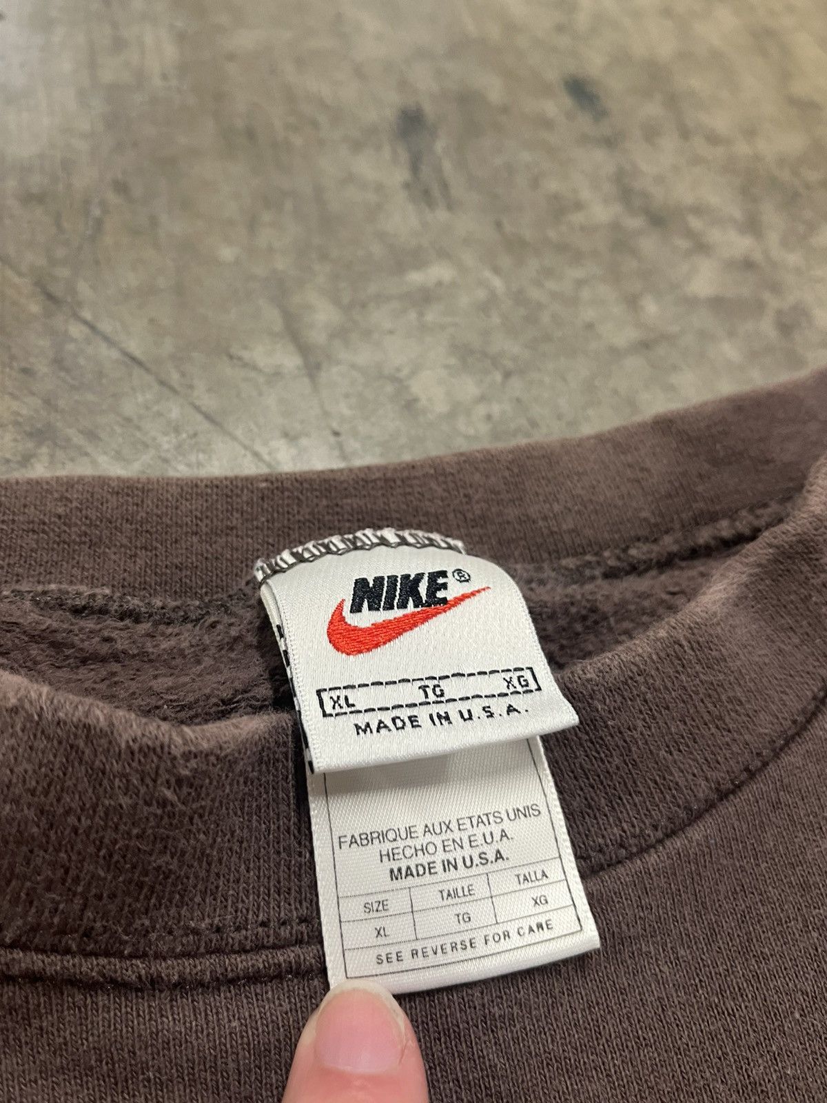 Nike × Vintage Nike vintage 90s two tone mocha brown boxy fit crewneck Size US XL / EU 56 / 4 - 7 Thumbnail