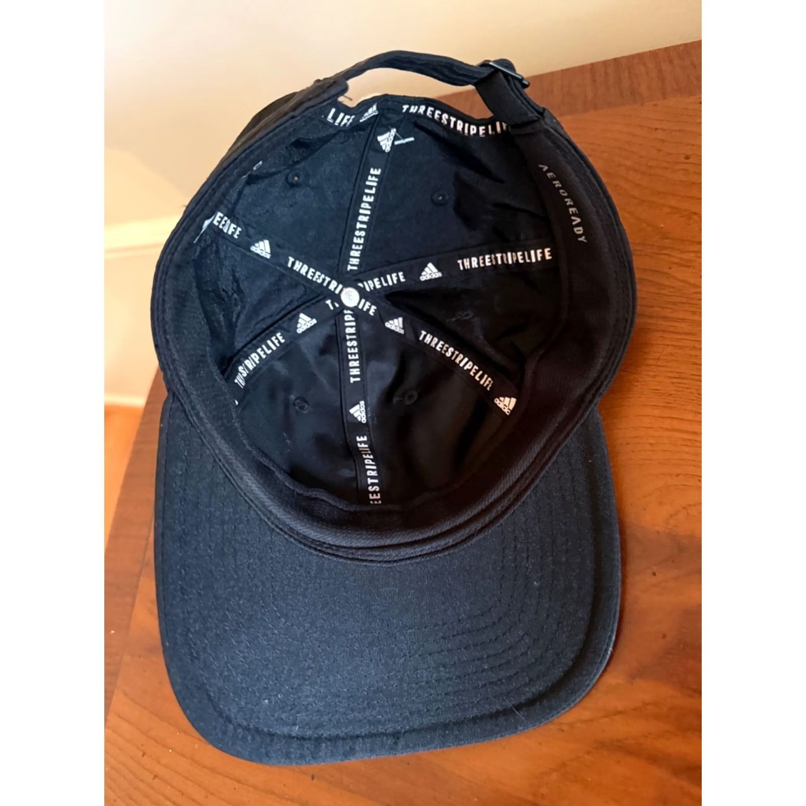Adidas VINTAGE Adidas Nylon Windbreaker Hat Buckleback Cap Mens One Size Black EUC Outdoor Baseball Cap Size US M / EU 48-50 / 2 - 4 Thumbnail