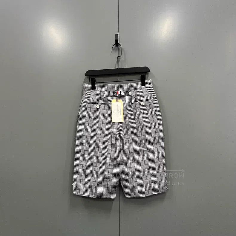 Thom Browne Thom Browne Plaid Shorts Size 26" / US 2 / IT 38 - 2 Thumbnail