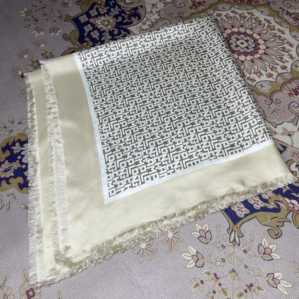 Longchamp Vintage Longchamp fully Monogram scarf Size ONE SIZE - 10 Thumbnail