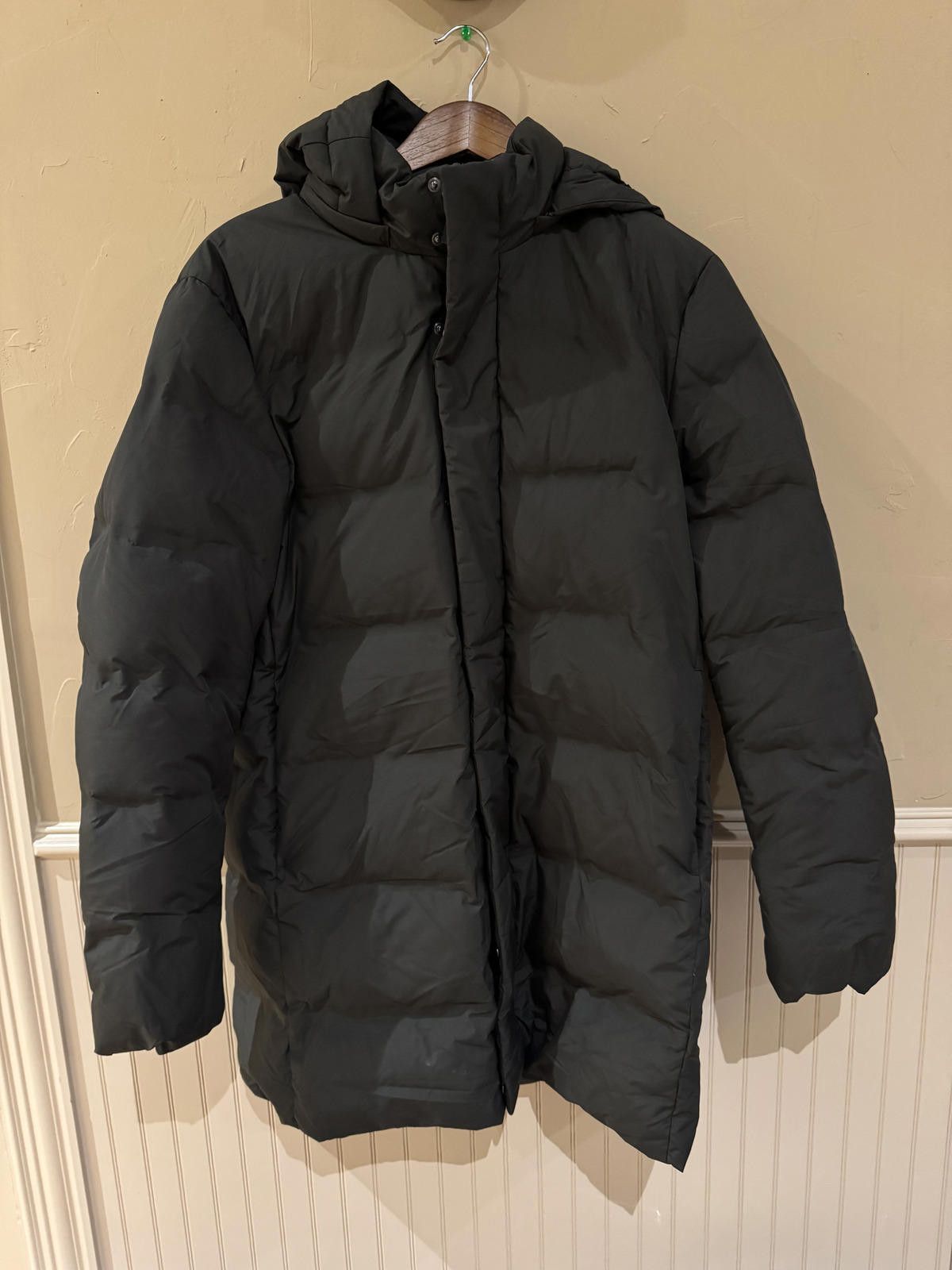 Uniqlo Uniqlo Down Coat Warm Winter Jacket - Size M Size US M / EU 48-50 / 2 - 1 Thumbnail