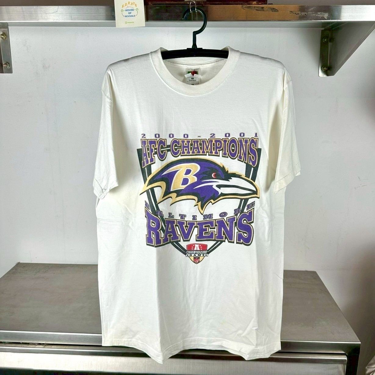 Fruit Of The Loom × NFL × Vintage 2001 Baltimore Ravens Letting the Dogs Out AFC NFL Tee Size US XL / EU 56 / 4 - 1 Thumbnail