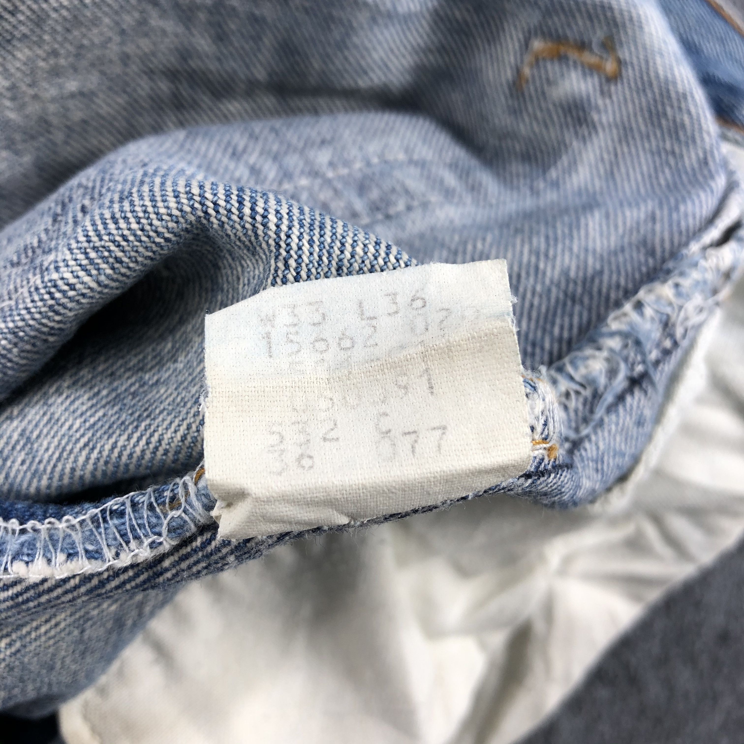 Levi's × Vintage Vintage 80s Light Wash Levis 501 Jeans-JM822 Size US 32 / EU 48 - 11 Thumbnail