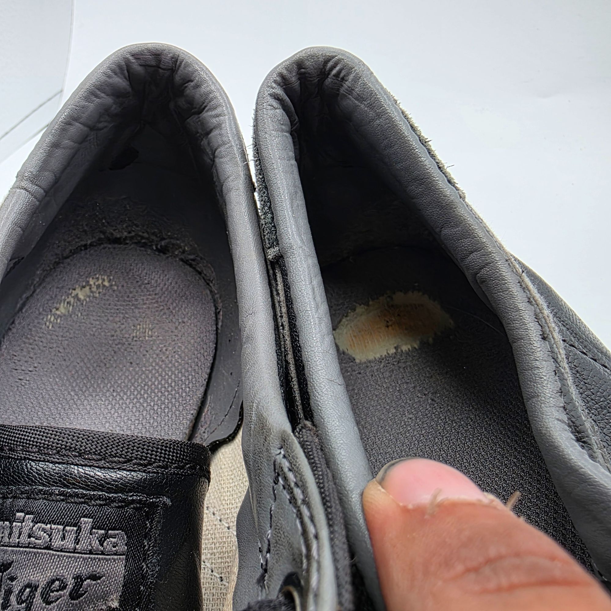 Onitsuka Tiger Onitsuka Tiger Rotation 77 Mens Size 10 Black Sneaker Shoes Size US 10 / EU 43 - 11 Thumbnail