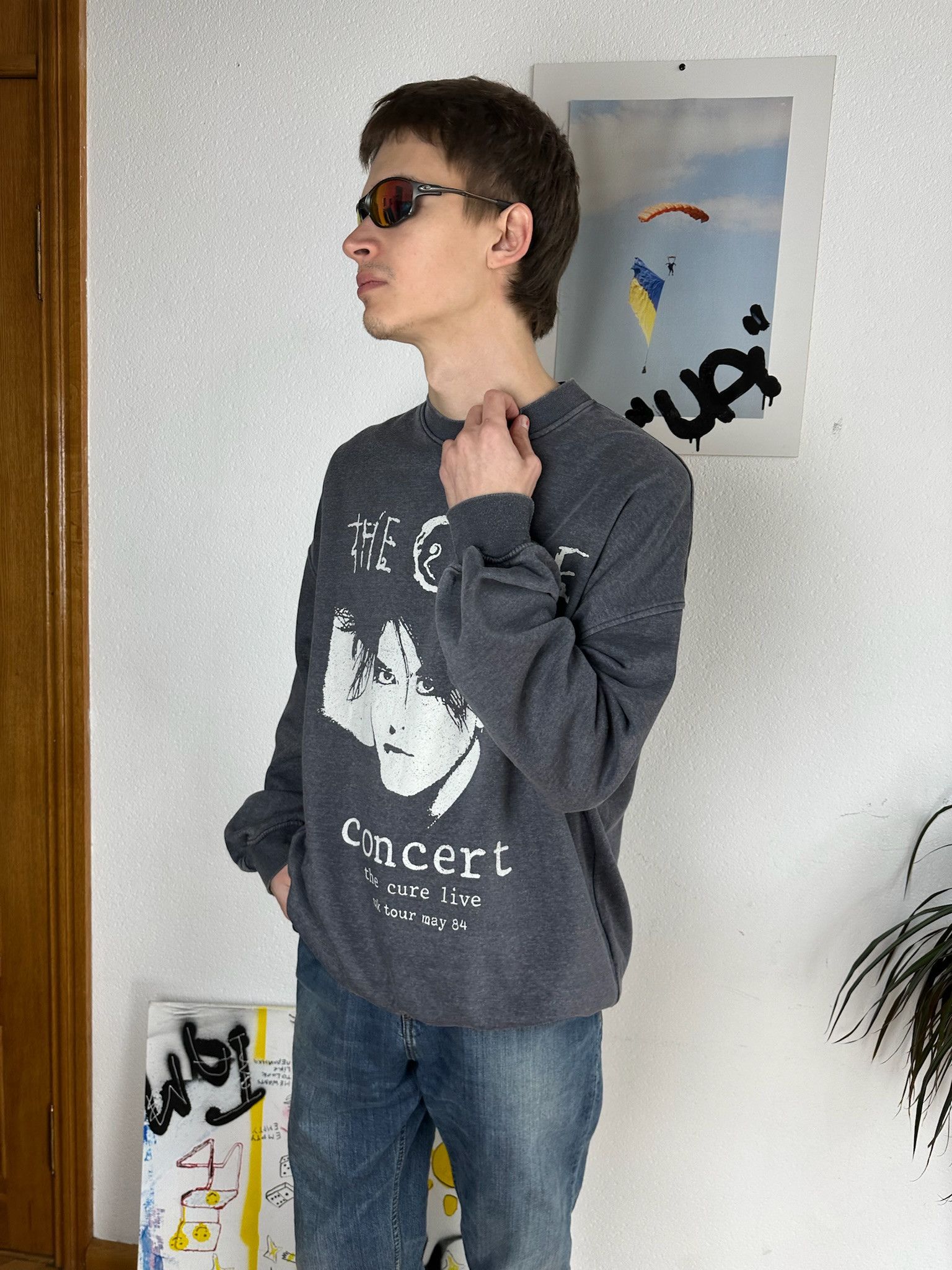 Band Tees The Cure Vintage Crewneck Sweatshirt Size US L / EU 52-54 / 3 - 3 Thumbnail
