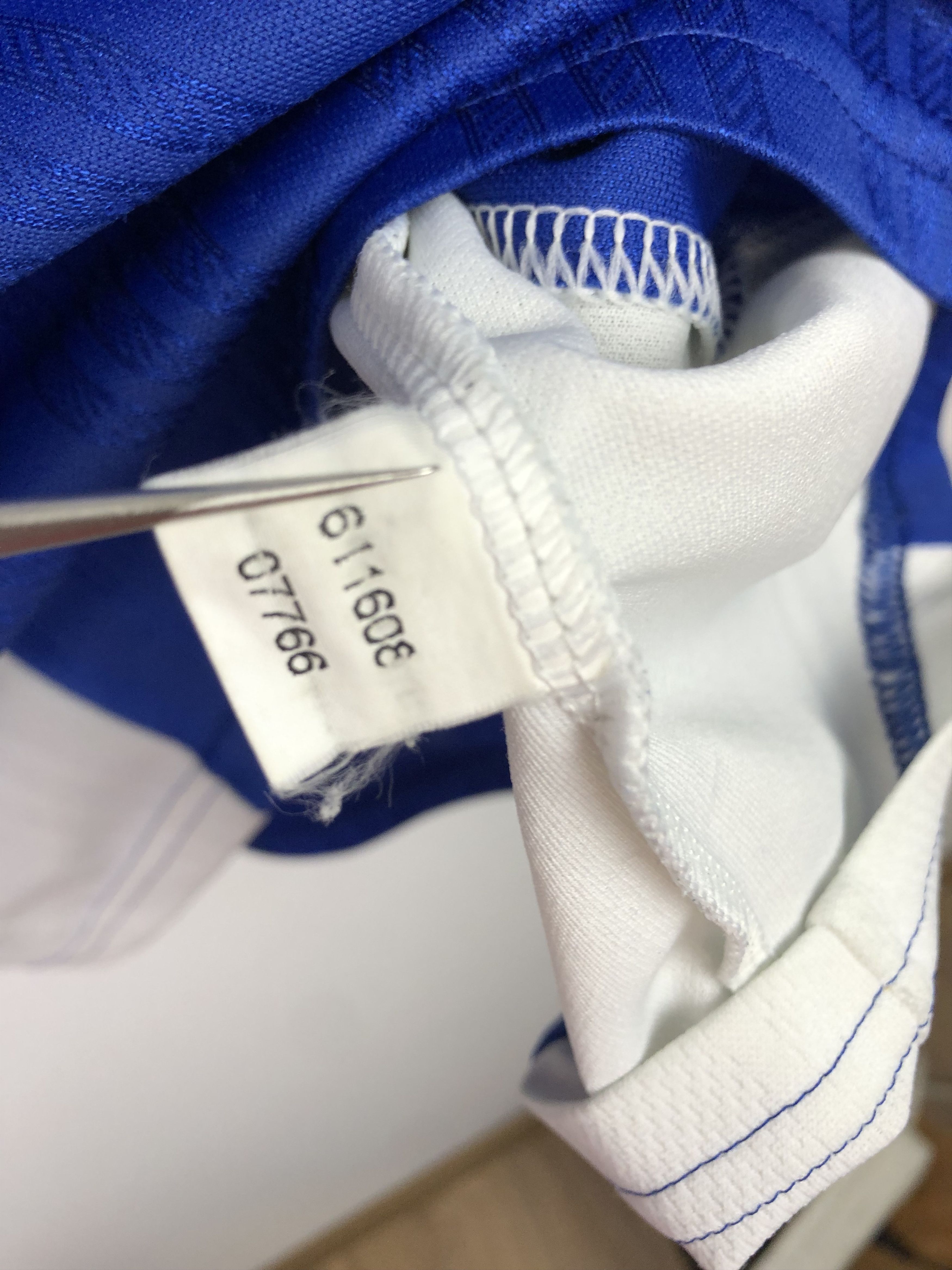 Adidas Vintage Adidas Wigan Athletic Template Shirt Soccer Jersey Size US L / EU 52-54 / 3 - 8 Thumbnail