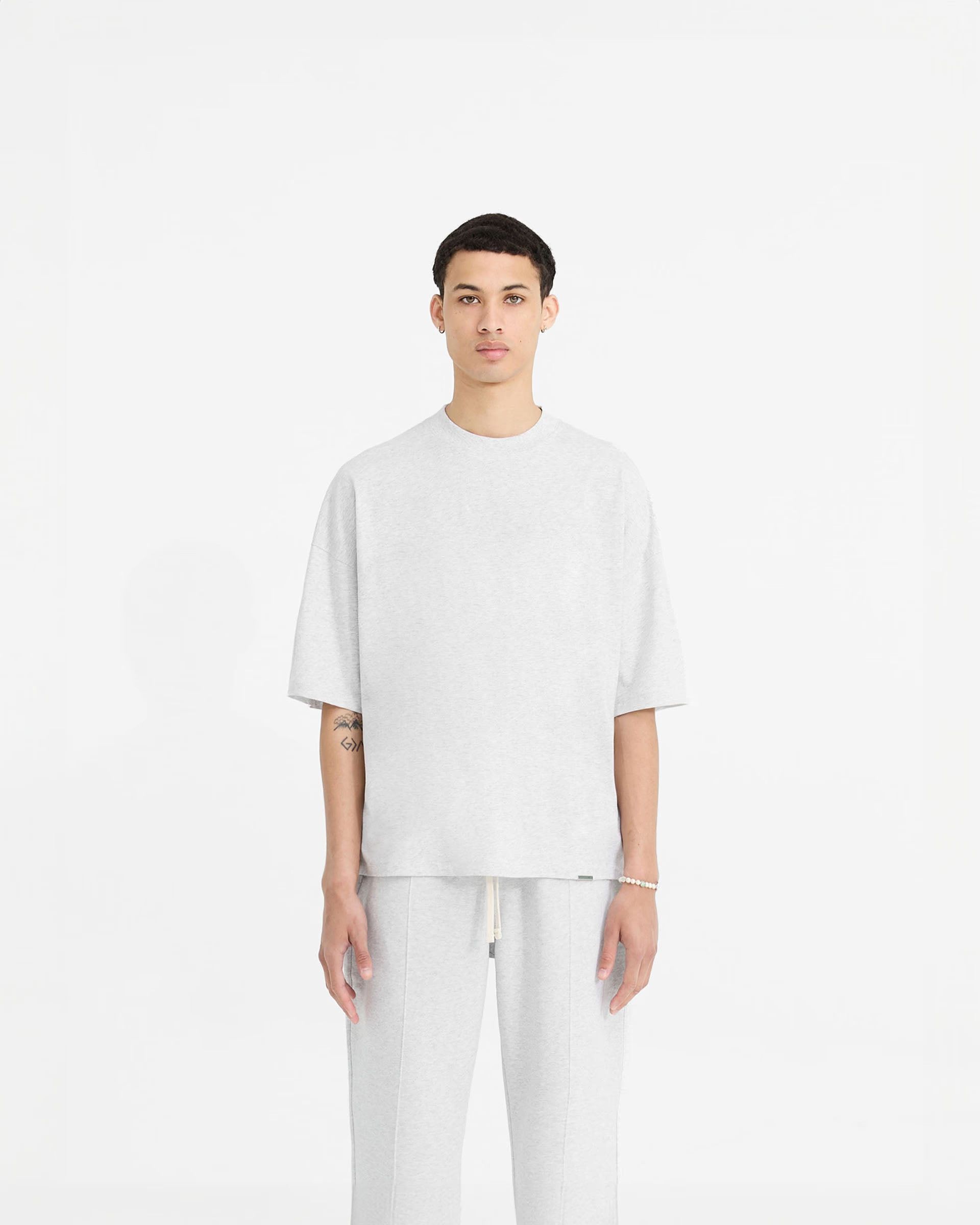 Represent Clo. Initial Boxy T-Shirt Size US XS / EU 42 / 0 - 2 Thumbnail