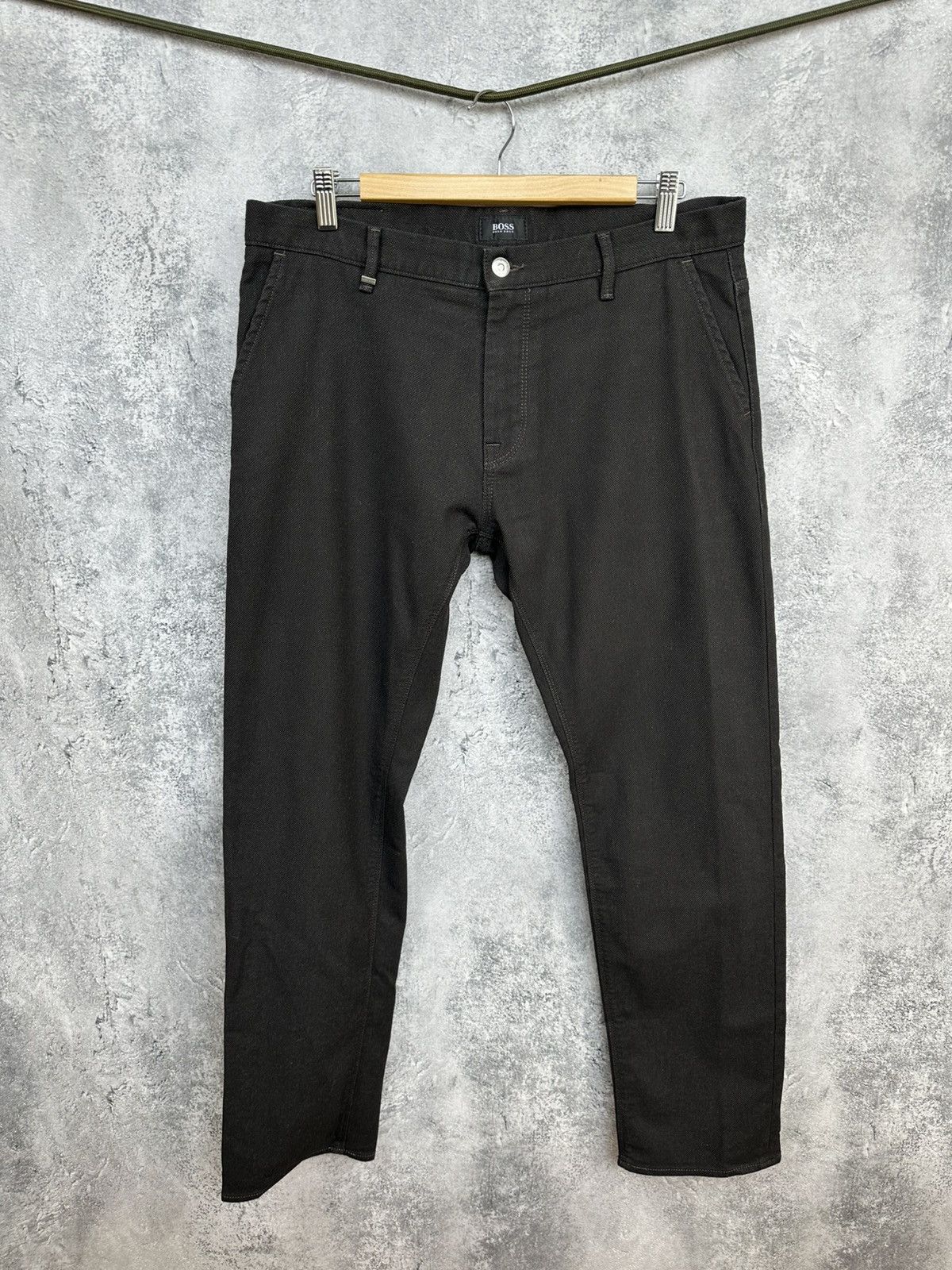 Hugo Boss Hugo Boss Maine Chino 20 Pants Brown Stretch Casual Trousers Size US 34 / EU 50 - 1 Thumbnail