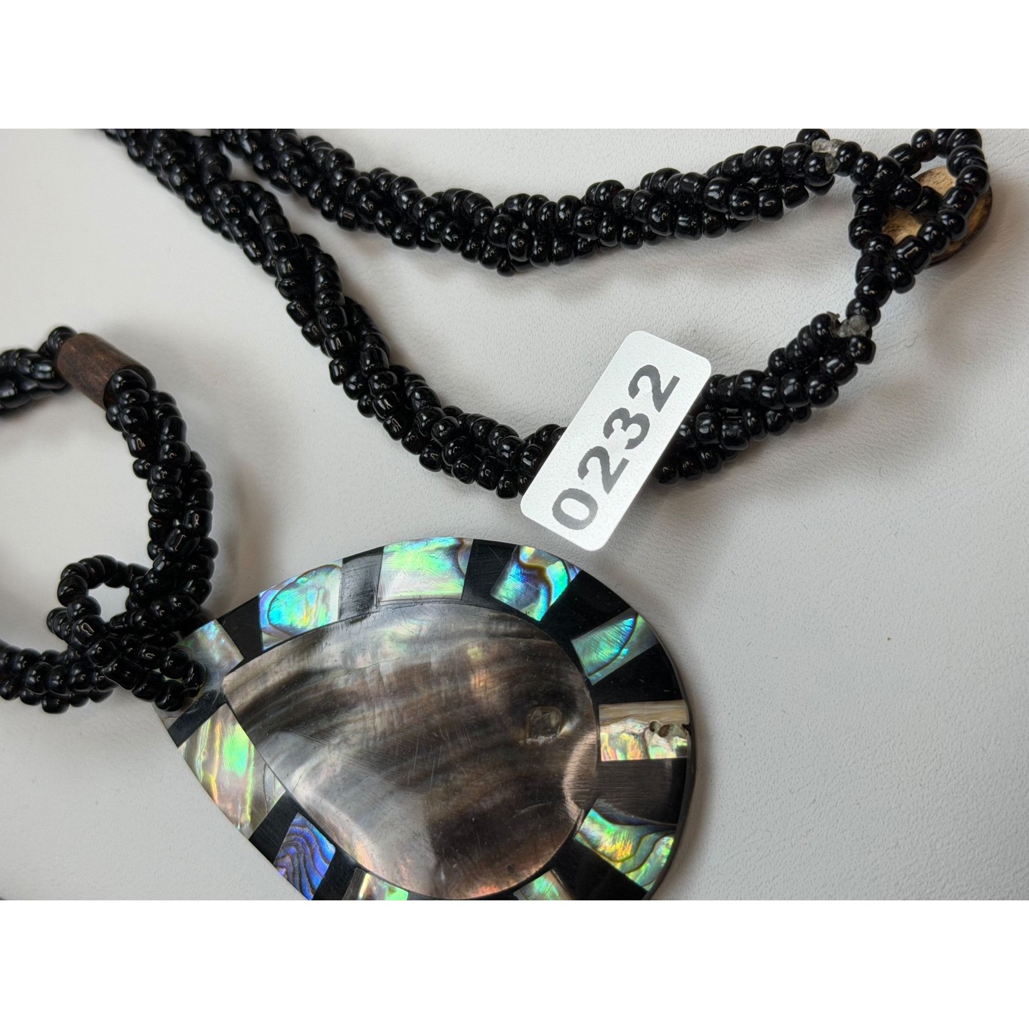 Other Abalone shell pendant necklace with teardrop shape Size ONE SIZE - 8 Thumbnail