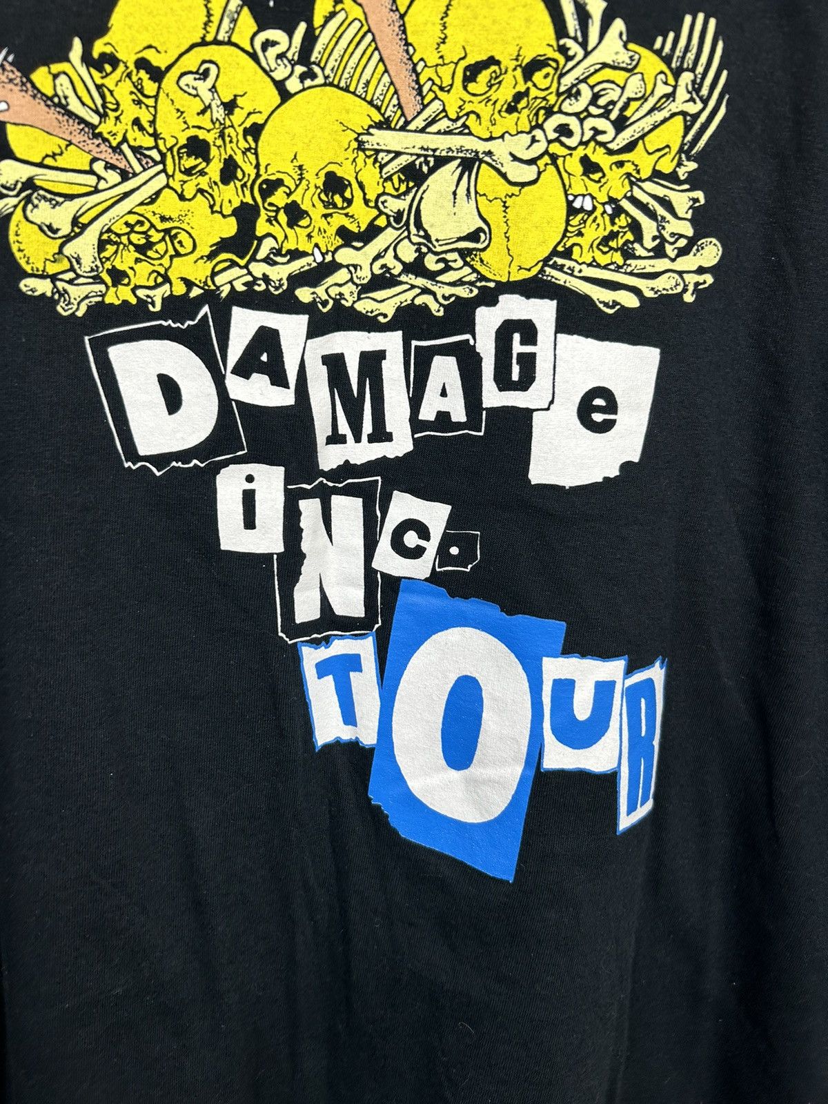 Band Tees × Vintage Vintage 2009 Metallica Damage Inc Tour Tee Size US XL / EU 56 / 4 - 14 Thumbnail