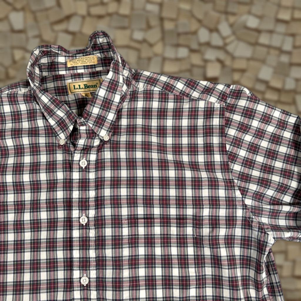 Vintage VINTAGE L.L. Bean Shirt Adult LARGE Red White Plaid 80s Tailoring Single Needle Button-Up Long Sleeve Mens Size US L / EU 52-54 / 3 - 1 Thumbnail