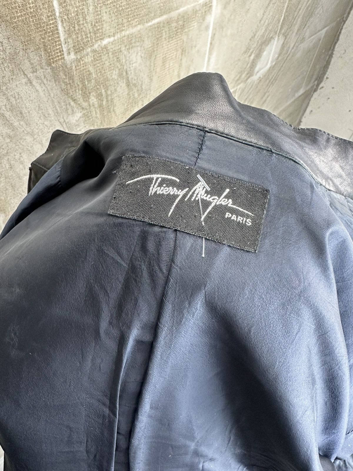 Mugler Vintage MUGLER leather archival jacket blazer Size L / US 10 / IT 46 - 7 Thumbnail
