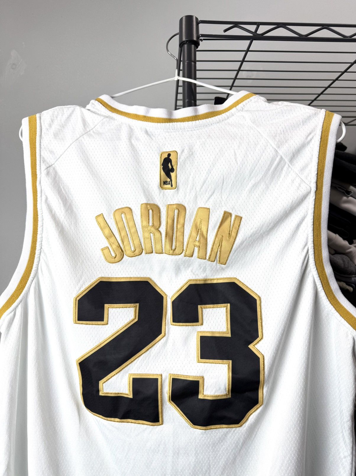 Nike Nike Michael Jordan 23 Number NBA Jersey Sleeveles Size US L / EU 52-54 / 3 - 5 Thumbnail