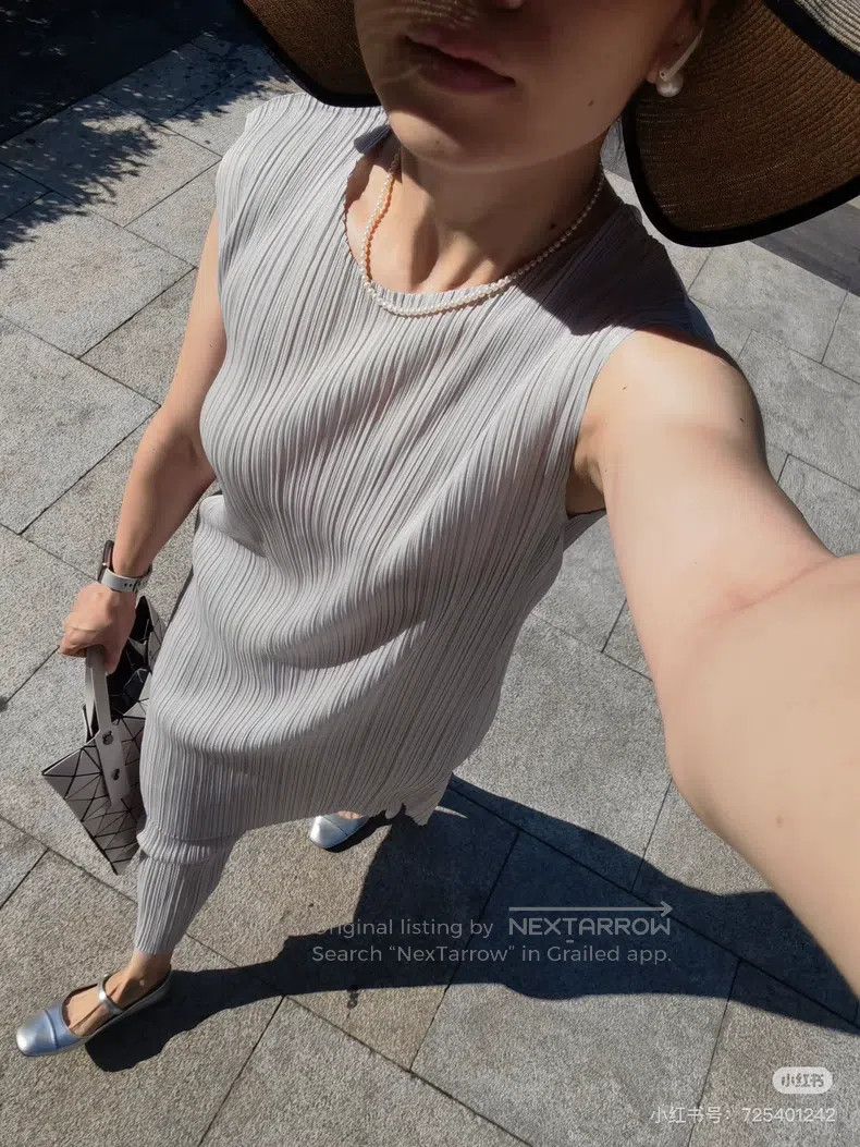 Issey Miyake Issey Miyake Basic Light Gray Short Dress Size XL / US 12-14 / IT 48-50 - 2 Thumbnail
